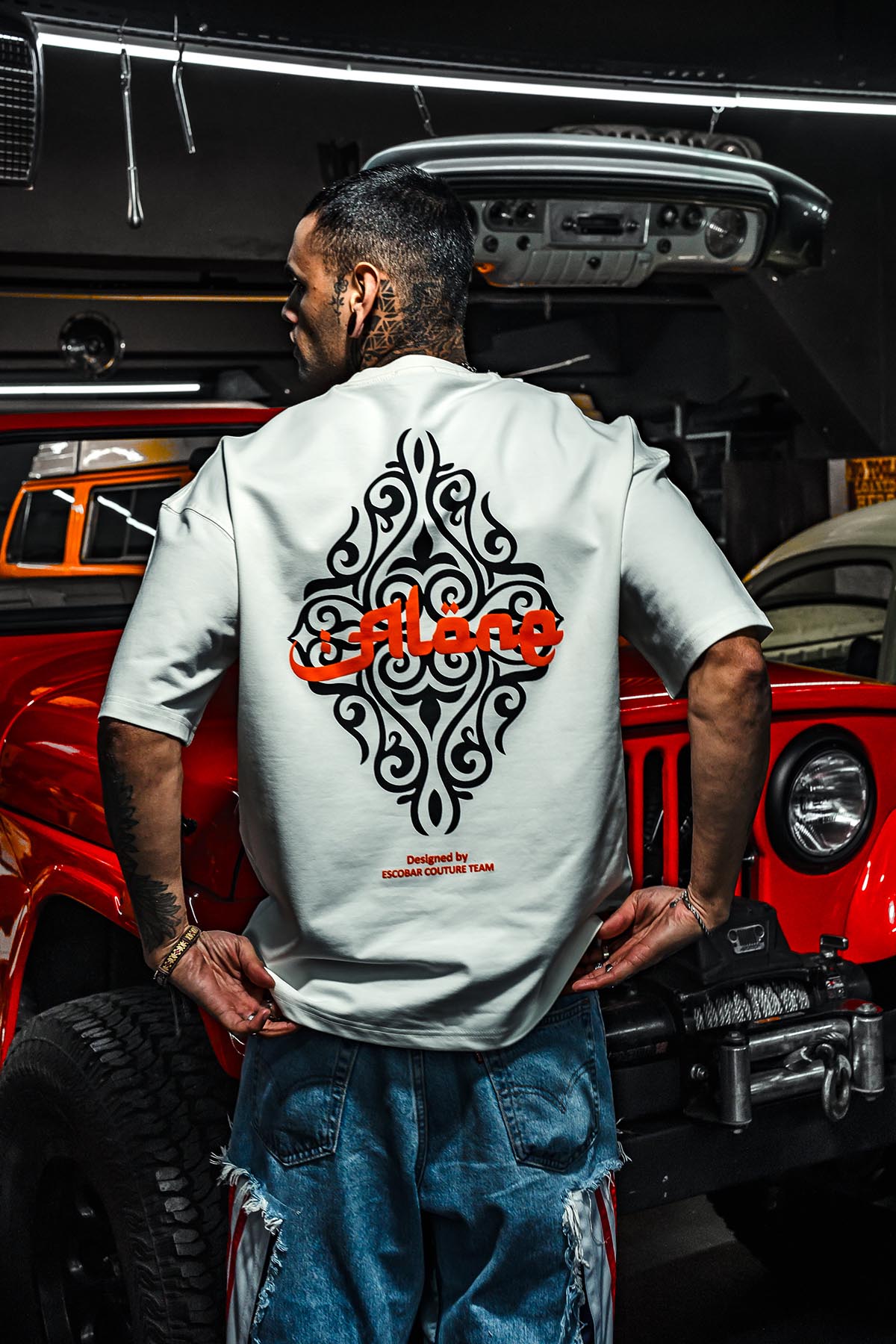 Alone Carpet Pattern Printed Oversize White T-shirt