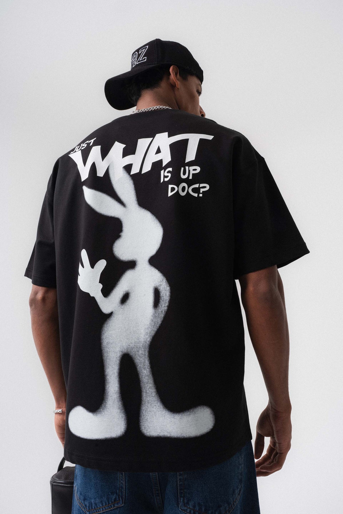 Just What Is Up Doc Siyah Oversize Baskılı T-Shirt