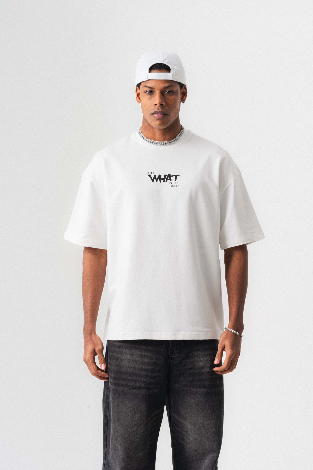 Just What Is Up Doc Beyaz Oversize Baskılı T-Shirt