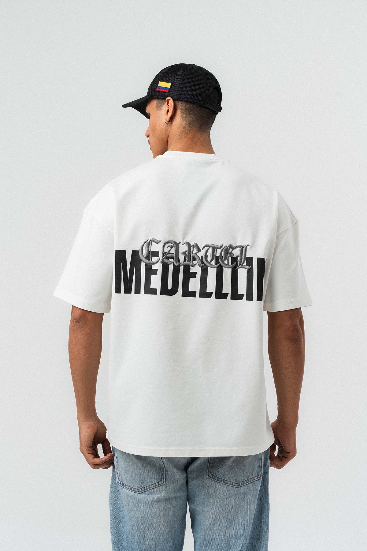 Cartel Medellin Nakış Detaylı Beyaz Oversize Baskılı T-Shirt