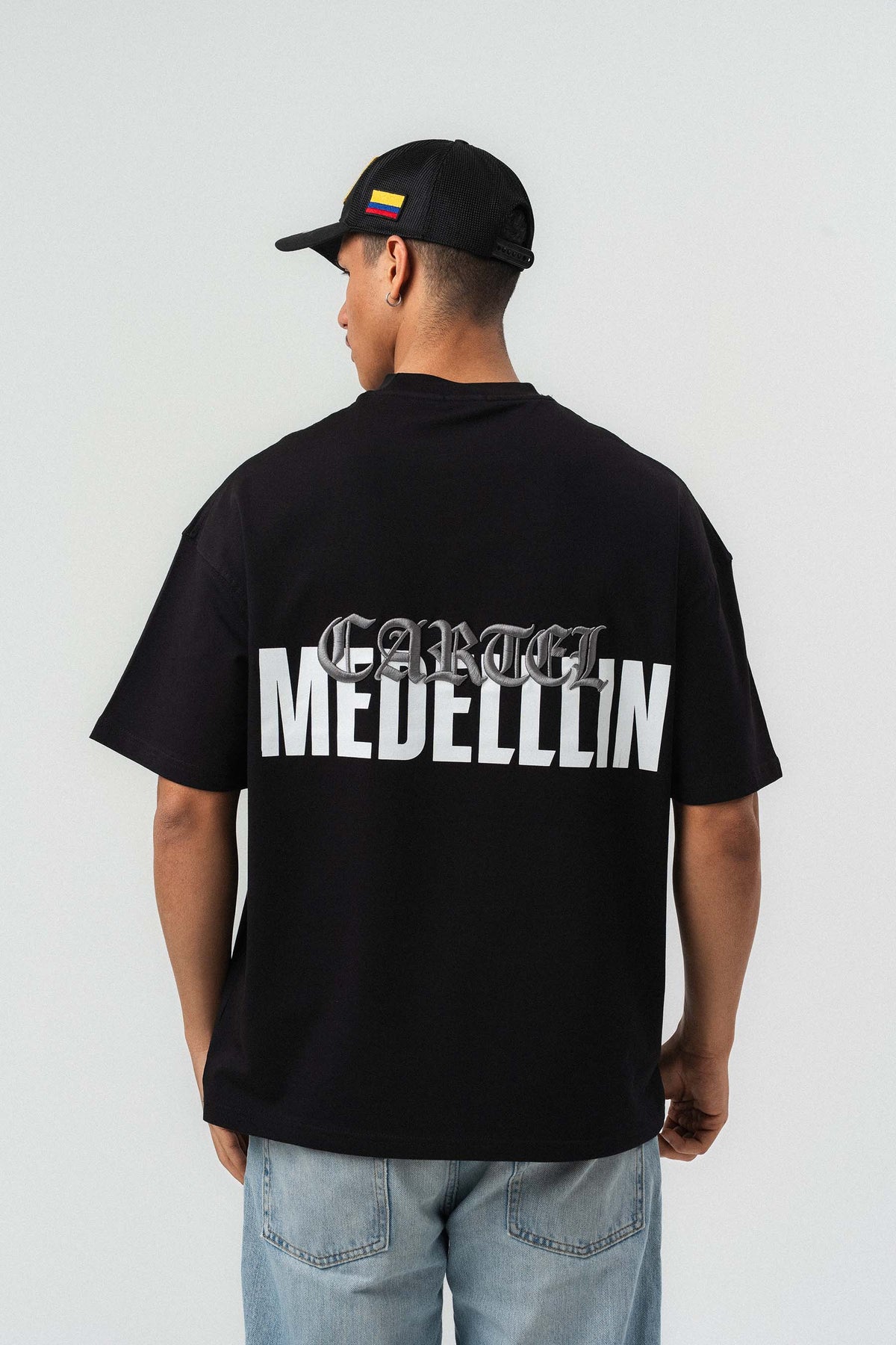 Cartel Medellin Nakış Detaylı Siyah Oversize Baskılı T-Shirt