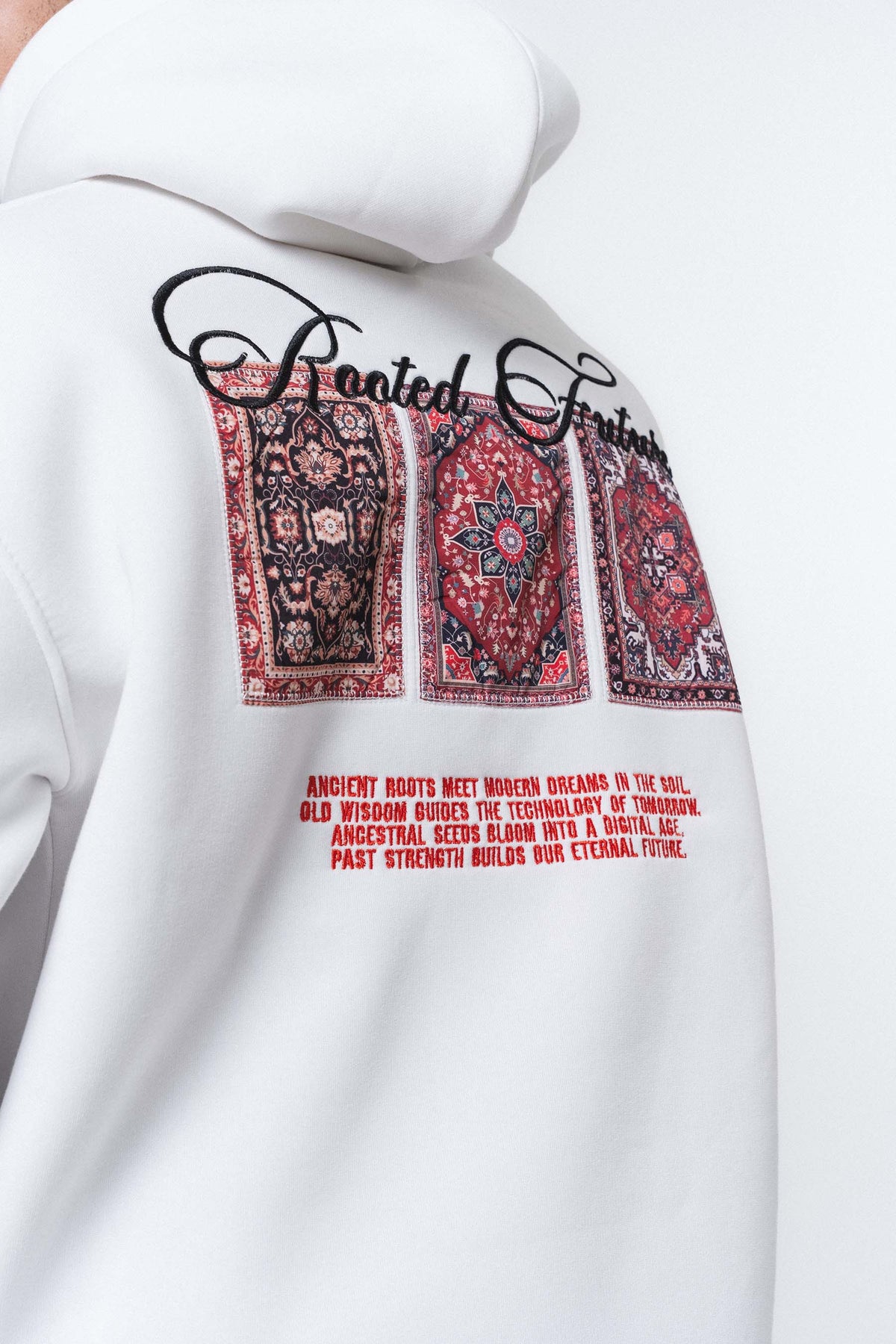 Etnik Tasarım - Rooted Future Beyaz Oversize Hoodie