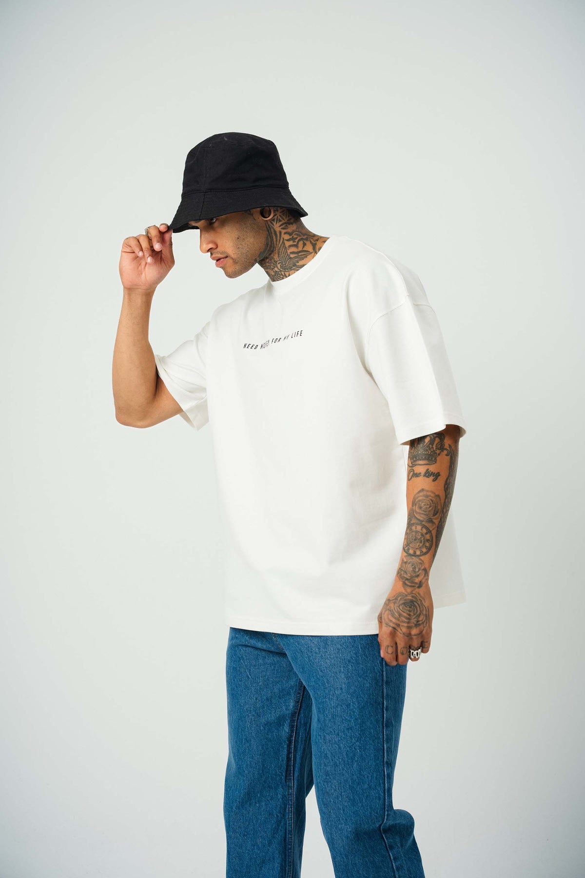 Need Money Pablo Escobar For Life Baskılı Beyaz Oversize T-Shirt