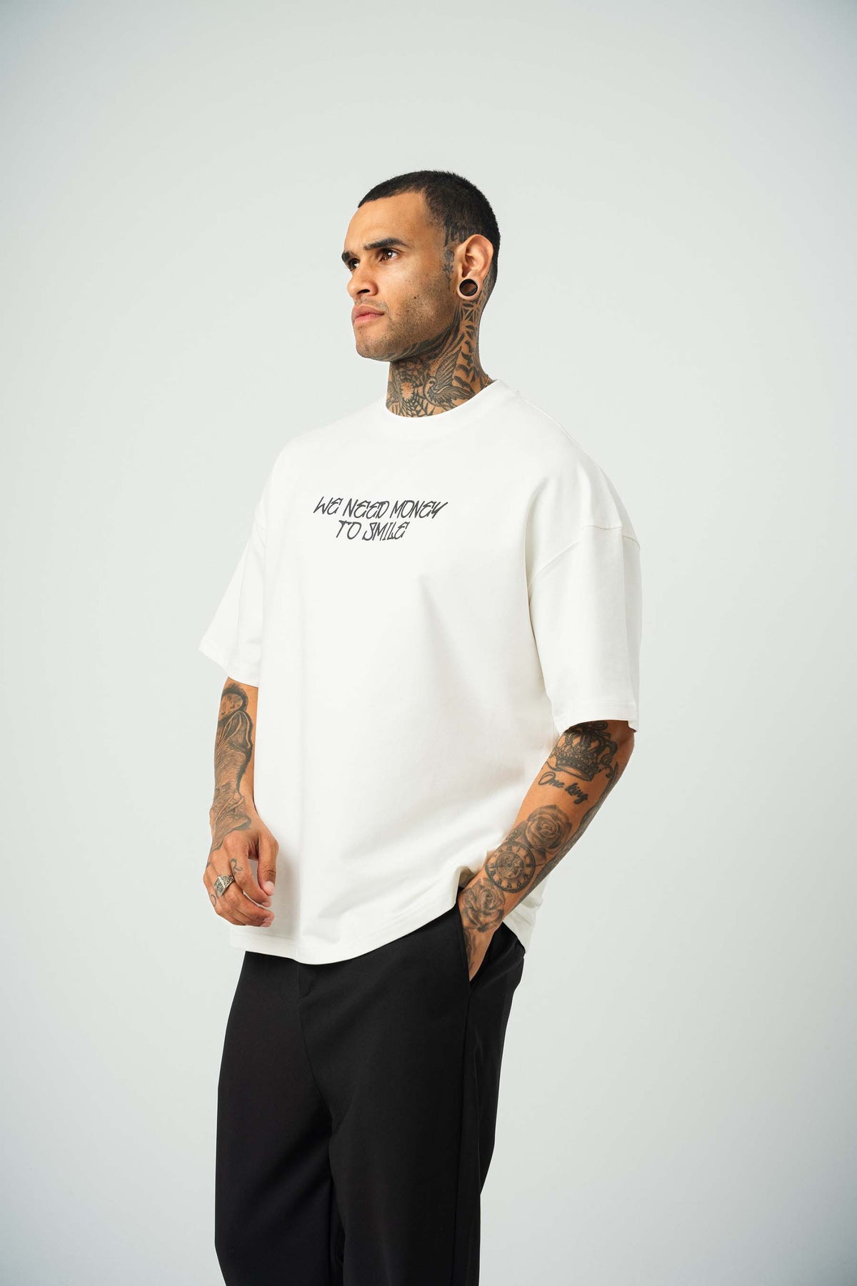 Need Money For Smile Joker Baskılı Beyaz Oversize T-Shirt
