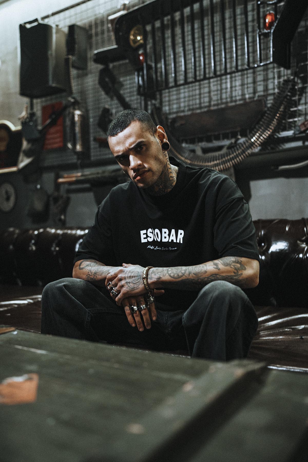 Escobar Patch Baskılı Oversize Siyah T-Shirt
