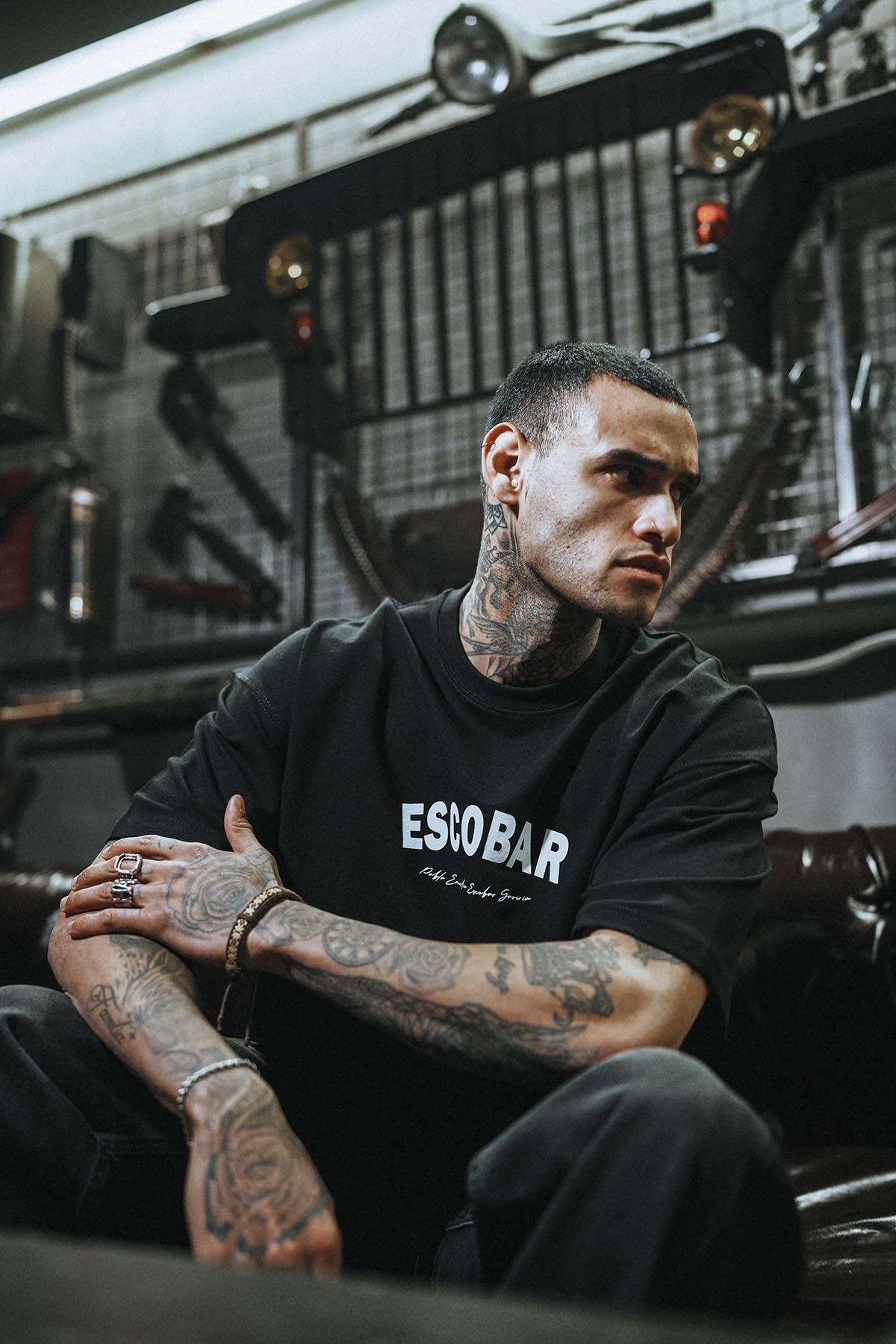 Escobar Patch Baskılı Oversize Siyah T-Shirt
