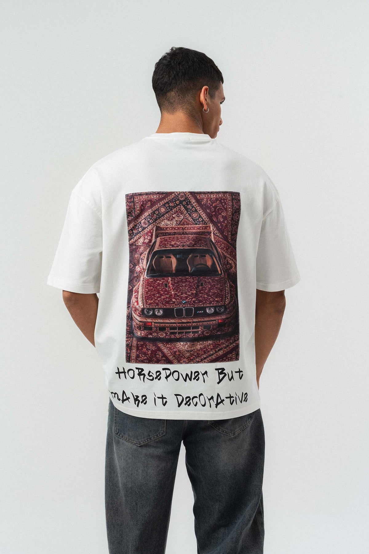 Horsepower Dekoratif Araba Baskılı Beyaz Oversize Baskılı T-Shirt