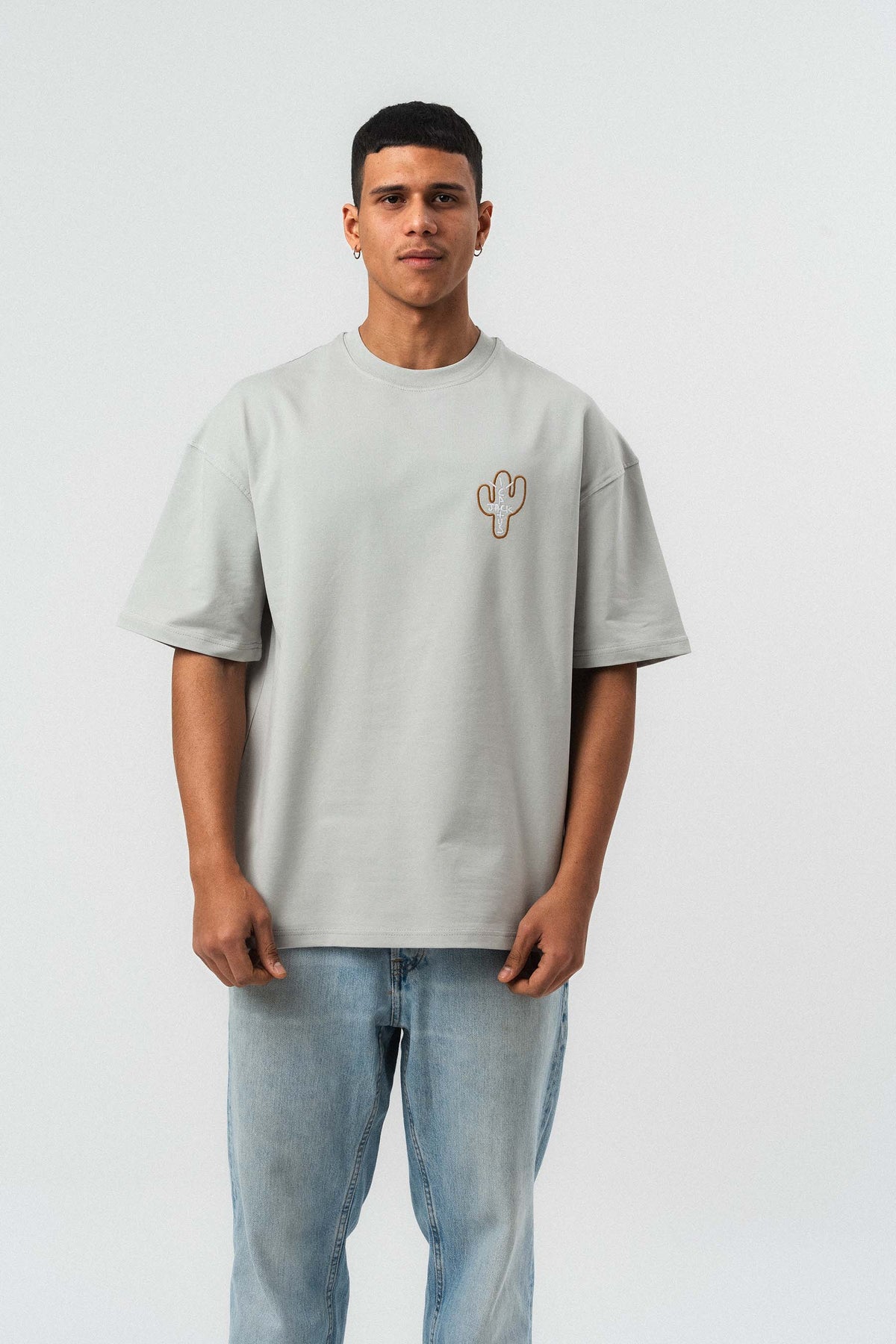 Jack Cactus Nakış Detaylı Gri Oversize Baskılı T-Shirt