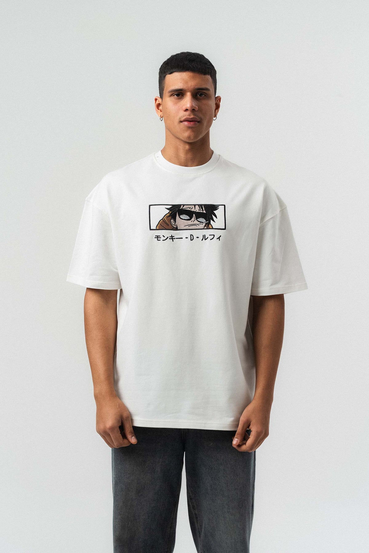 Monkey D Luffy Nakışlı Beyaz Oversize Baskılı T-Shirt