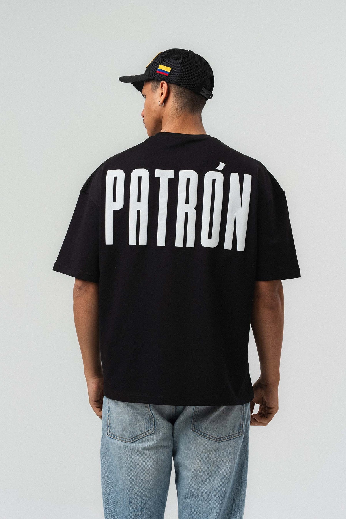 Patron Kabartmalı Siyah Oversize Baskılı T-Shirt