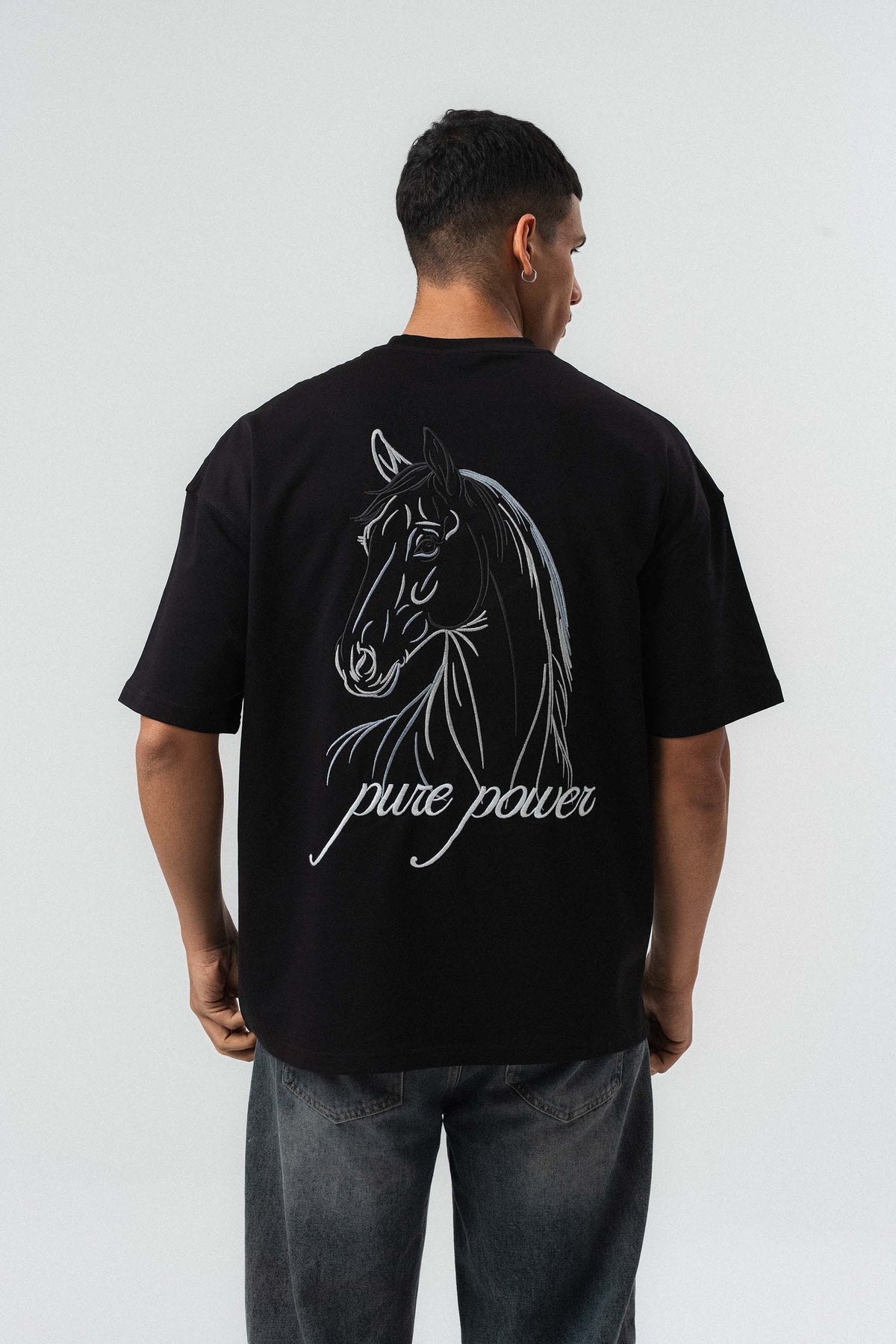 Pure Power At Baskılı Siyah Oversize Baskılı T-Shirt