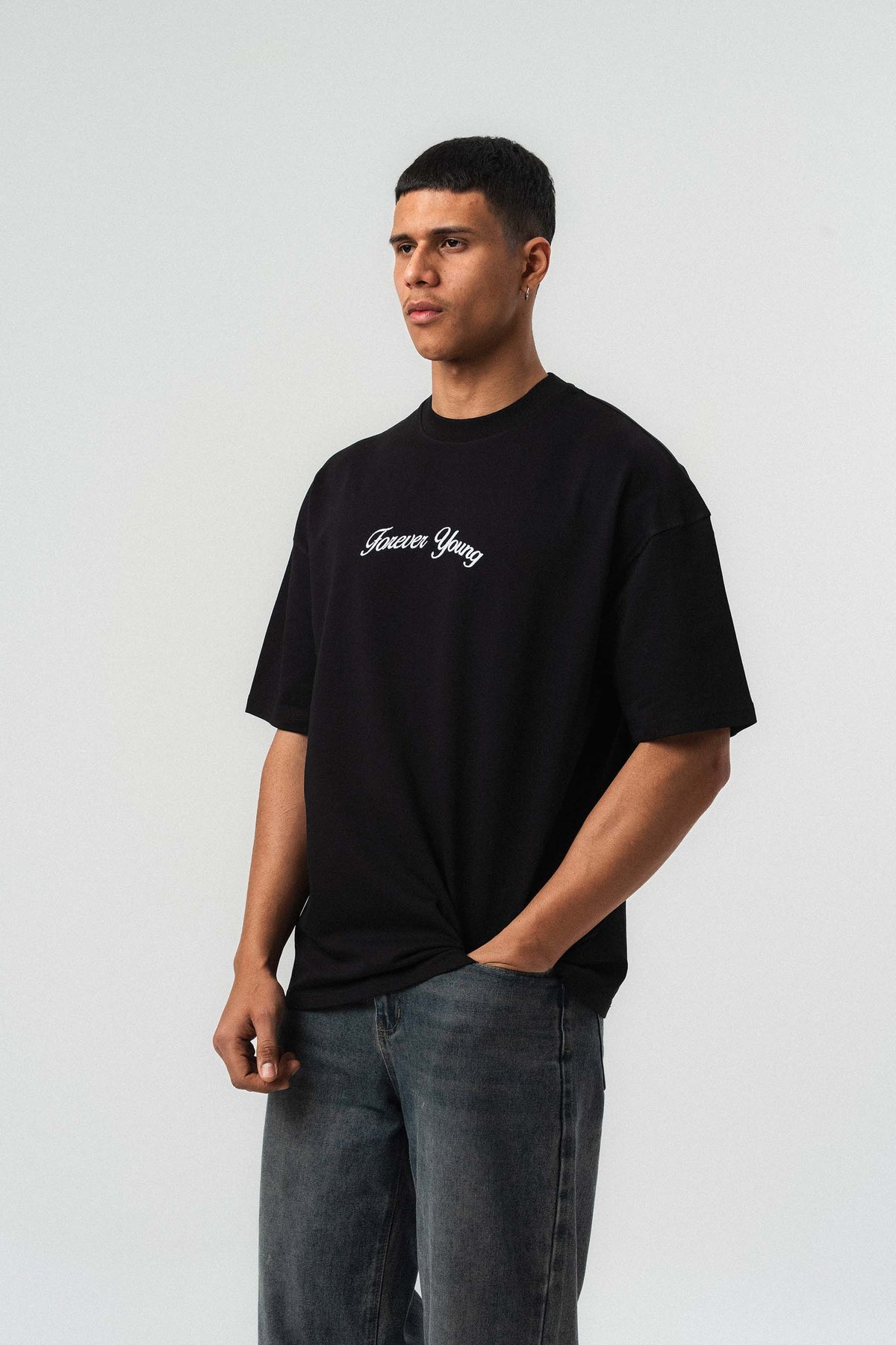 Forever Young Baskılı Siyah Oversize Baskılı T-Shirt