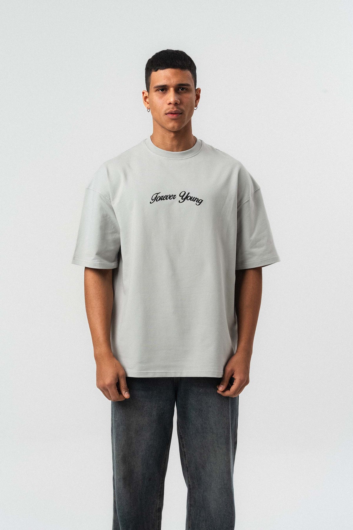 Forever Young Baskılı Gri Oversize Baskılı T-Shirt
