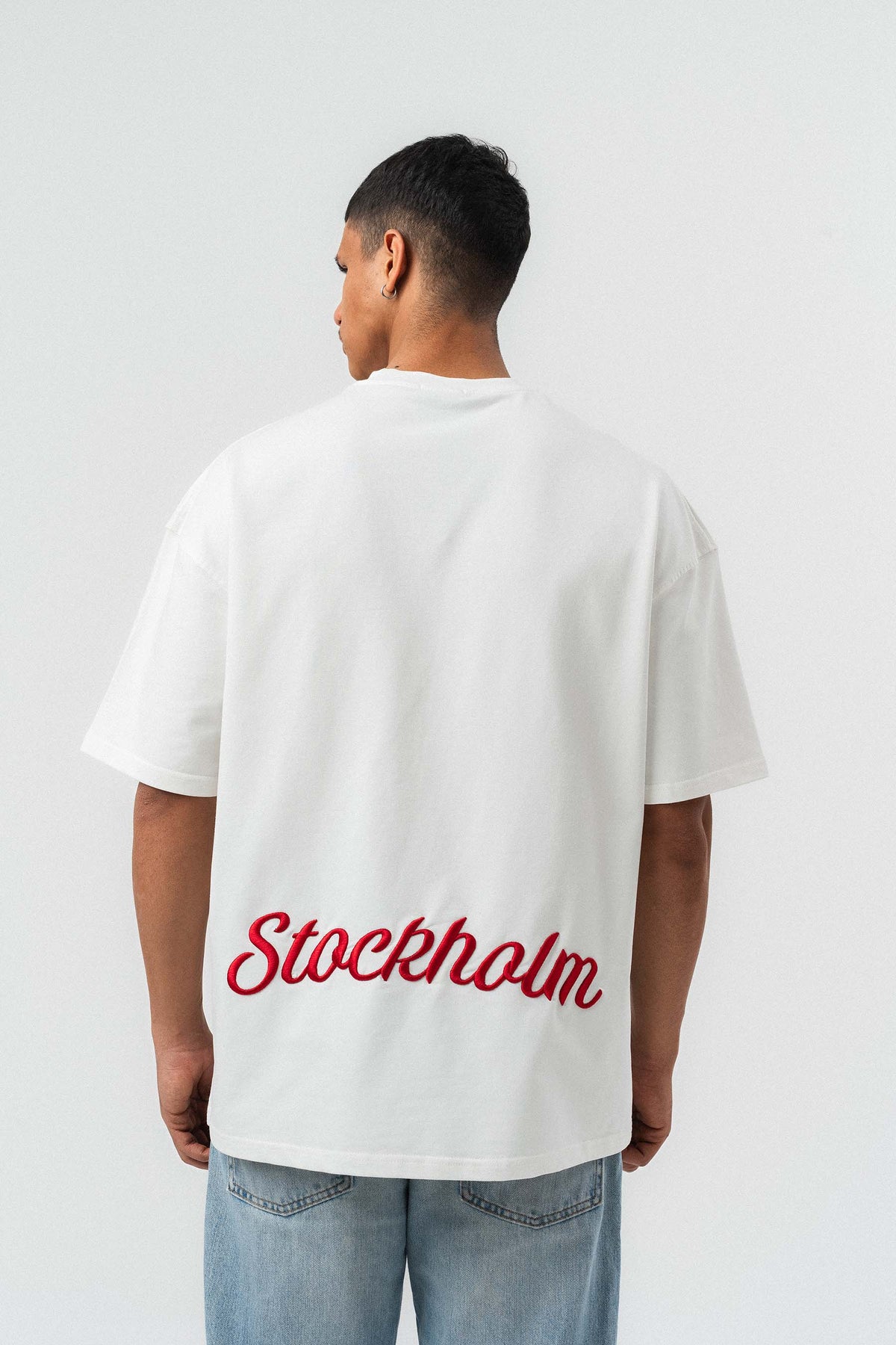 Stockholm Nakış Detaylı Beyaz Oversize Baskılı T-Shirt