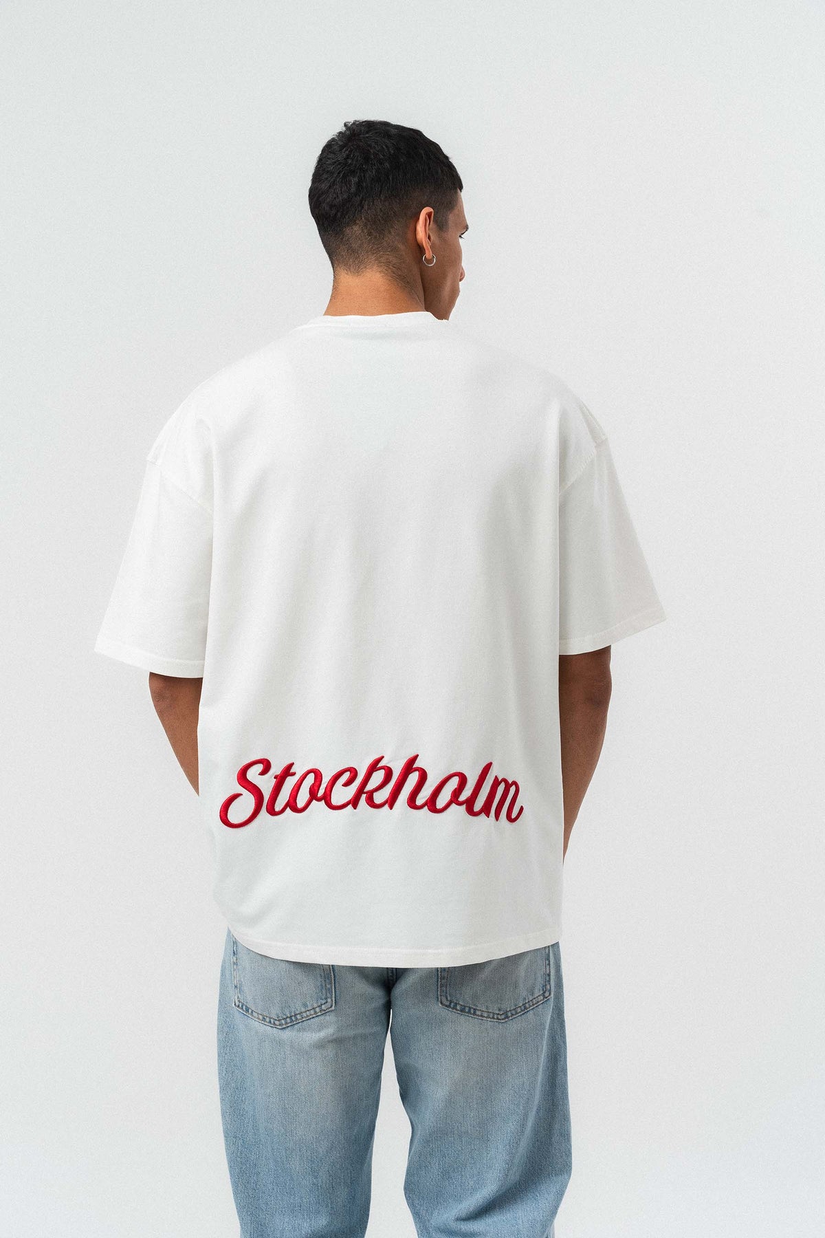 Stockholm Nakış Detaylı Beyaz Oversize Baskılı T-Shirt