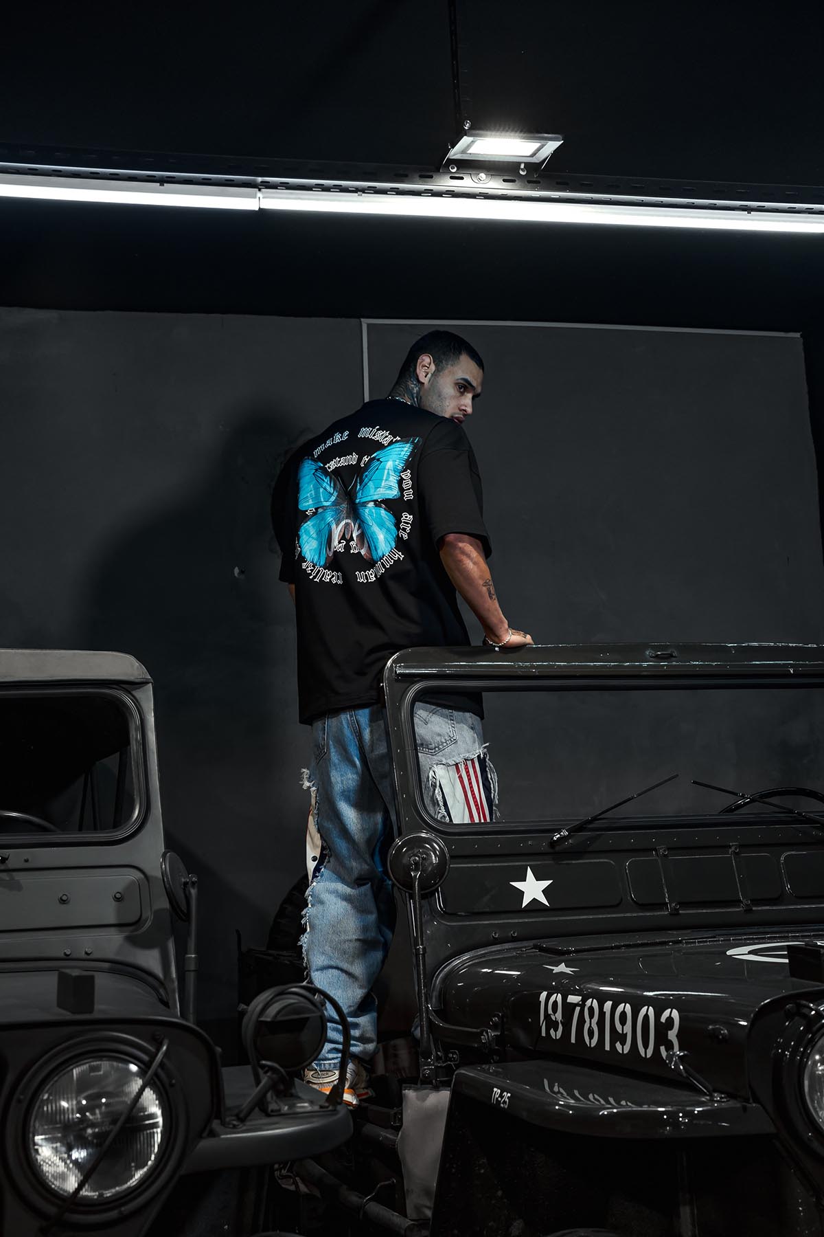 Studıo Kelebek Baskılı Oversize Siyah Tshirt