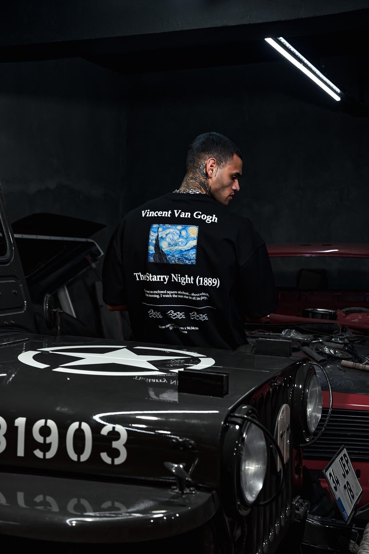 The Starry Van Gogh Printed Oversize Black T-shirt