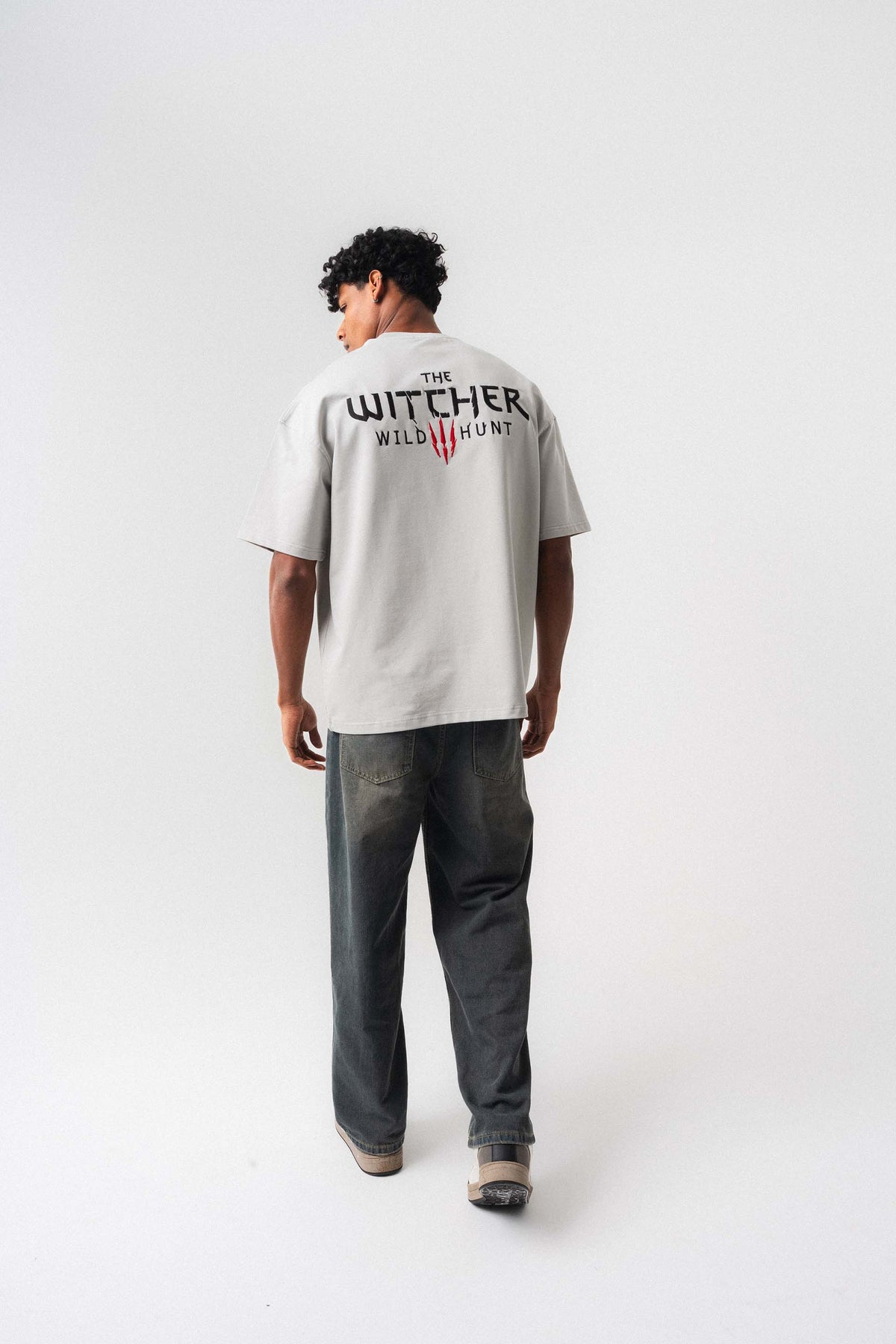 The Witcher Gri Oversize Baskılı T-Shirt