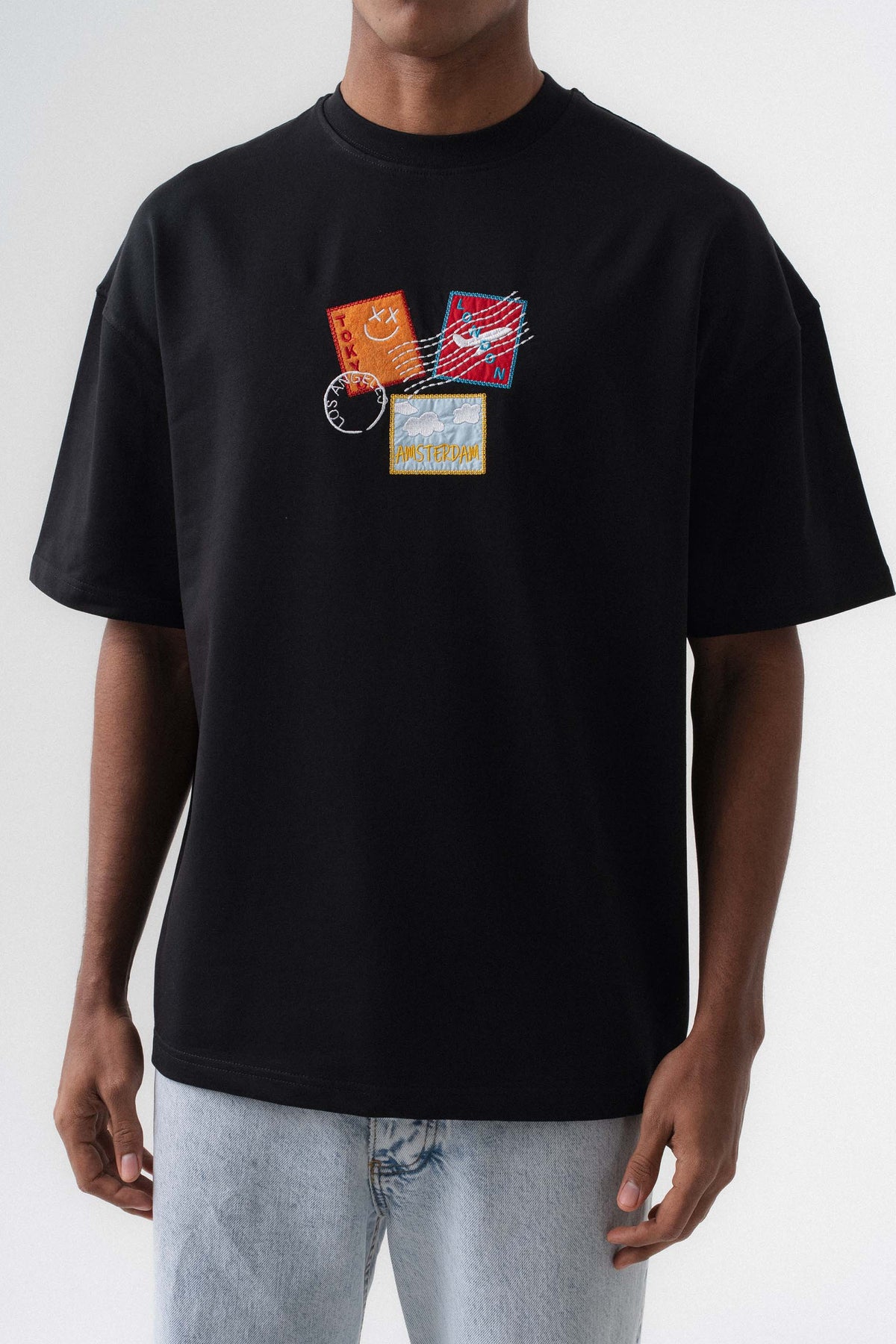 Tokyo Patchli Siyah Oversize Baskılı T-Shirt