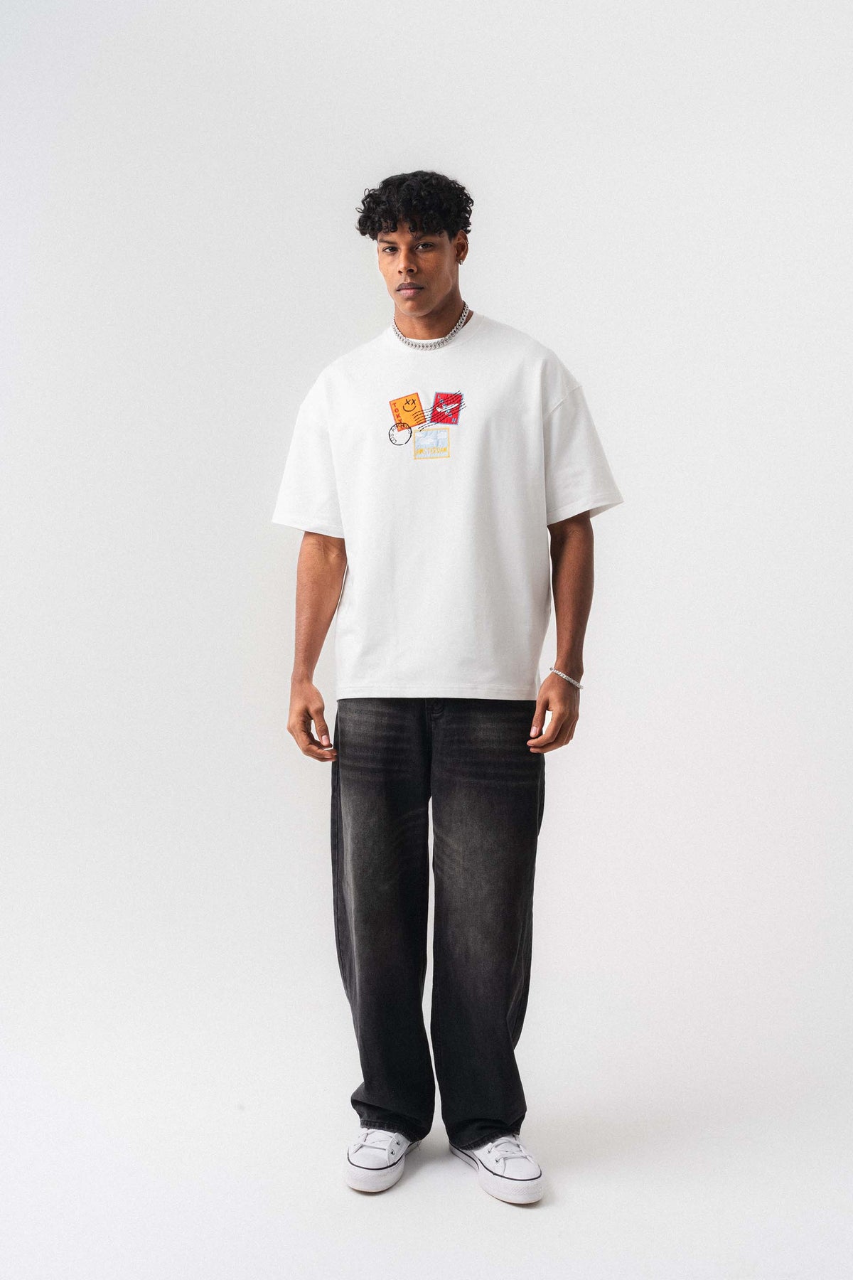 Tokyo Patchli Beyaz Oversize Baskılı T-Shirt