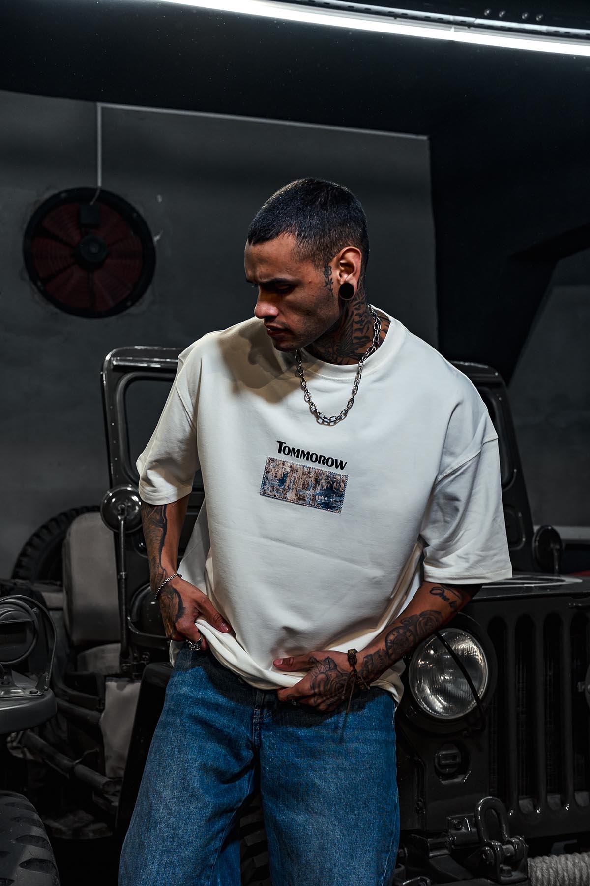 Tomorrow Patchli Baskı Oversize Beyaz Tshirt