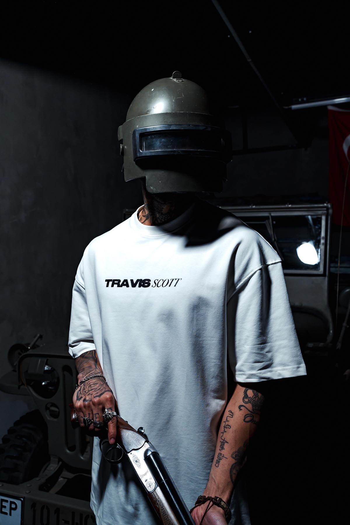 Travis Scott Oversize White T-shirt with Back Picture Print