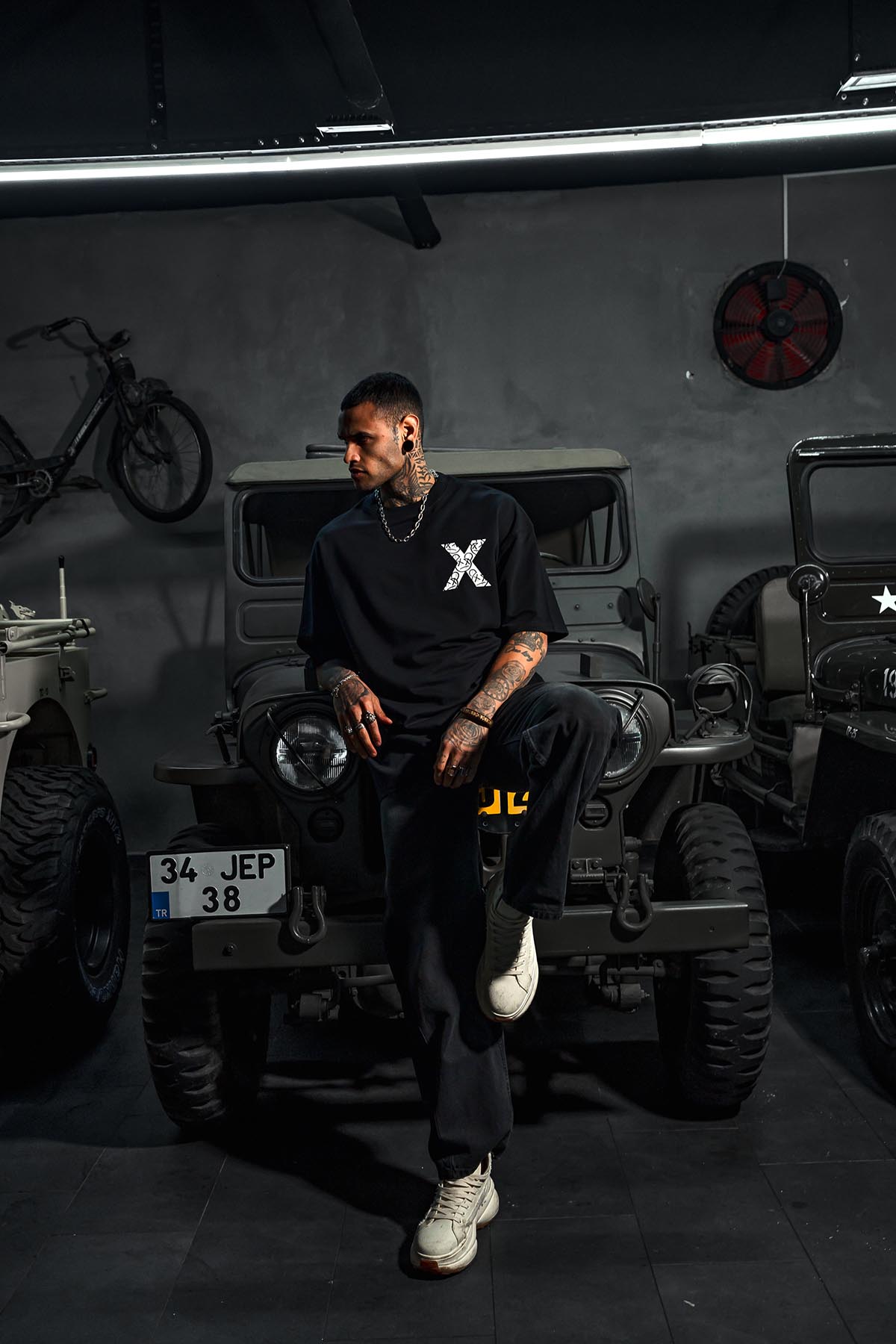 X Very Cool Printed Oversize Black T-Shirt