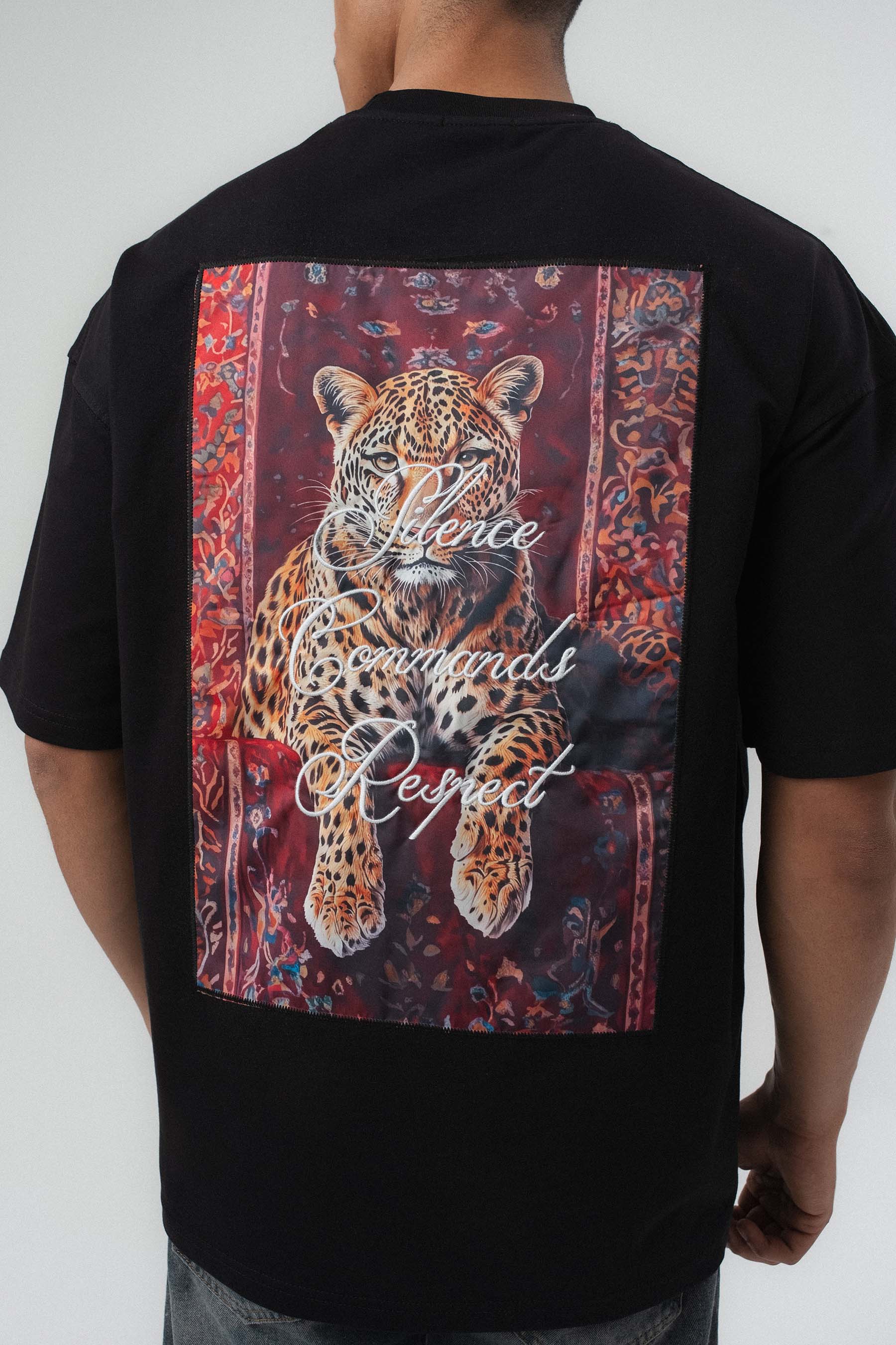 Respect Etnik Desen Siyah Oversize Baskılı T-Shirt