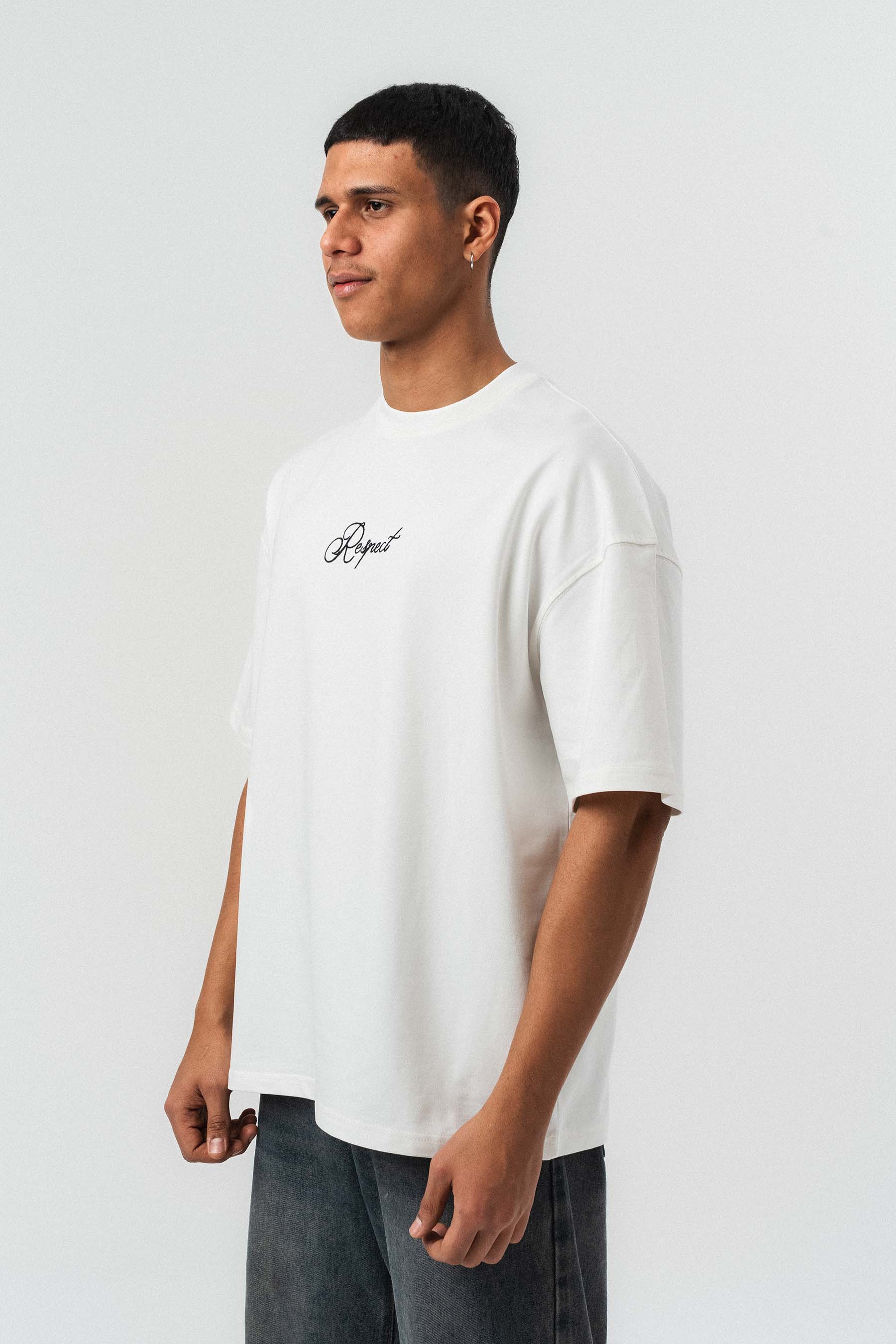 Respect Etnik Desen Beyaz Oversize Baskılı T-Shirt