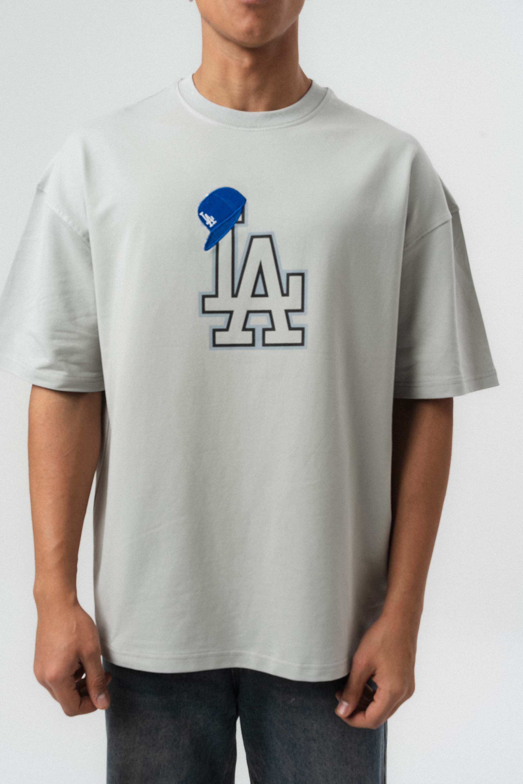 LA Nakış Detaylı Gri Oversize Baskılı T-Shirt