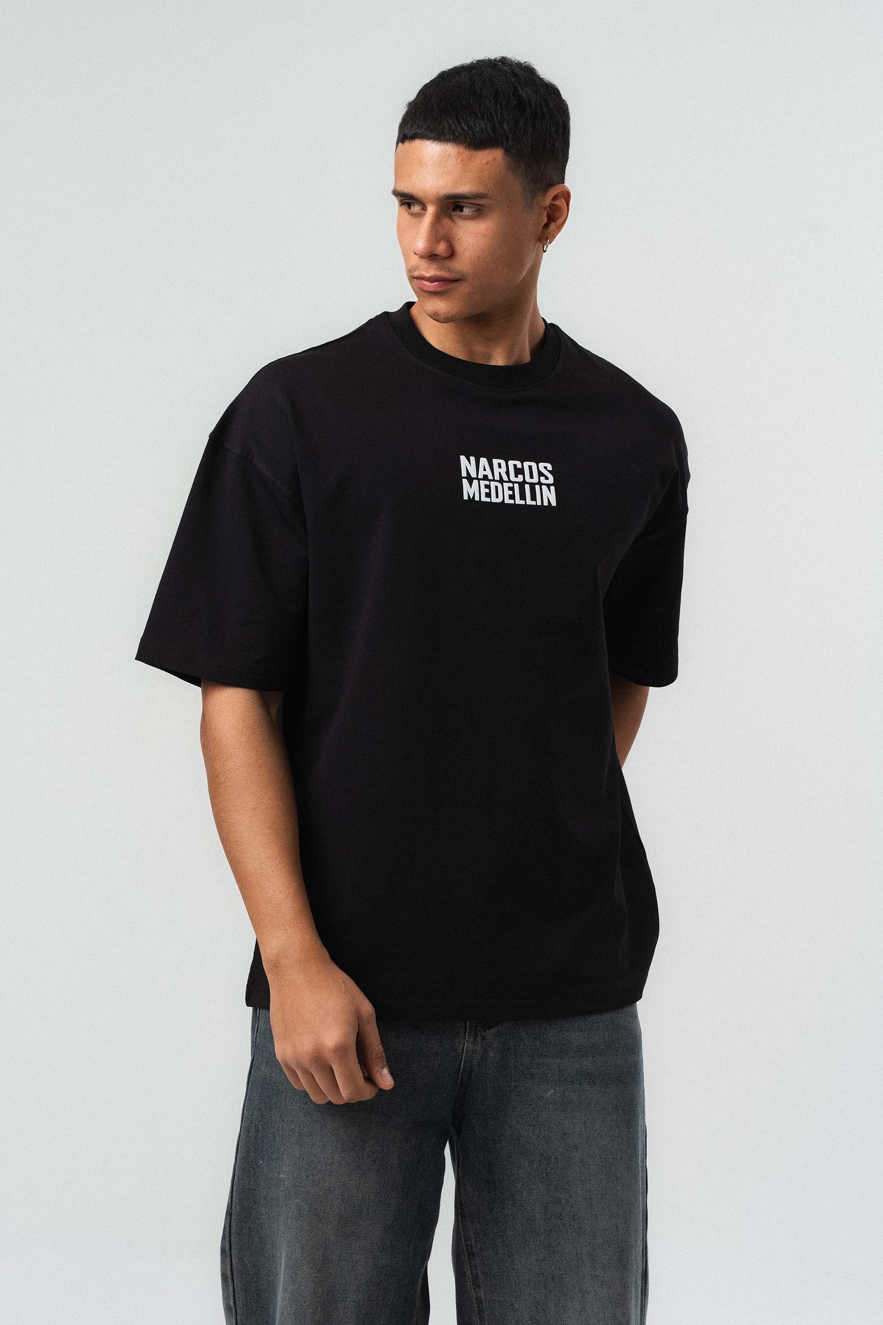 Narcos Medellin Nakış Detaylı Siyah Oversize Baskılı T-Shirt