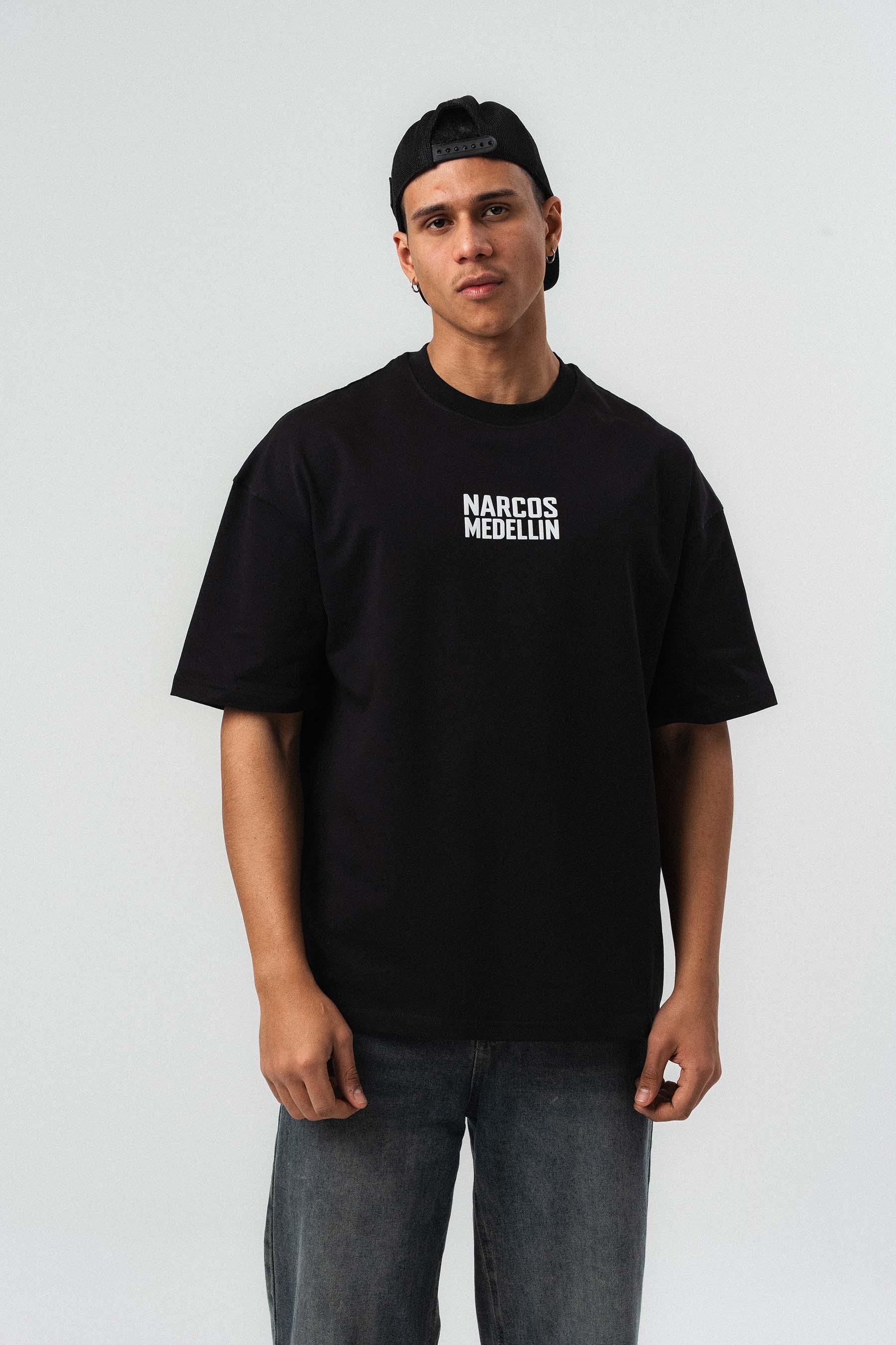 Narcos Medellin Nakış Detaylı Siyah Oversize Baskılı T-Shirt