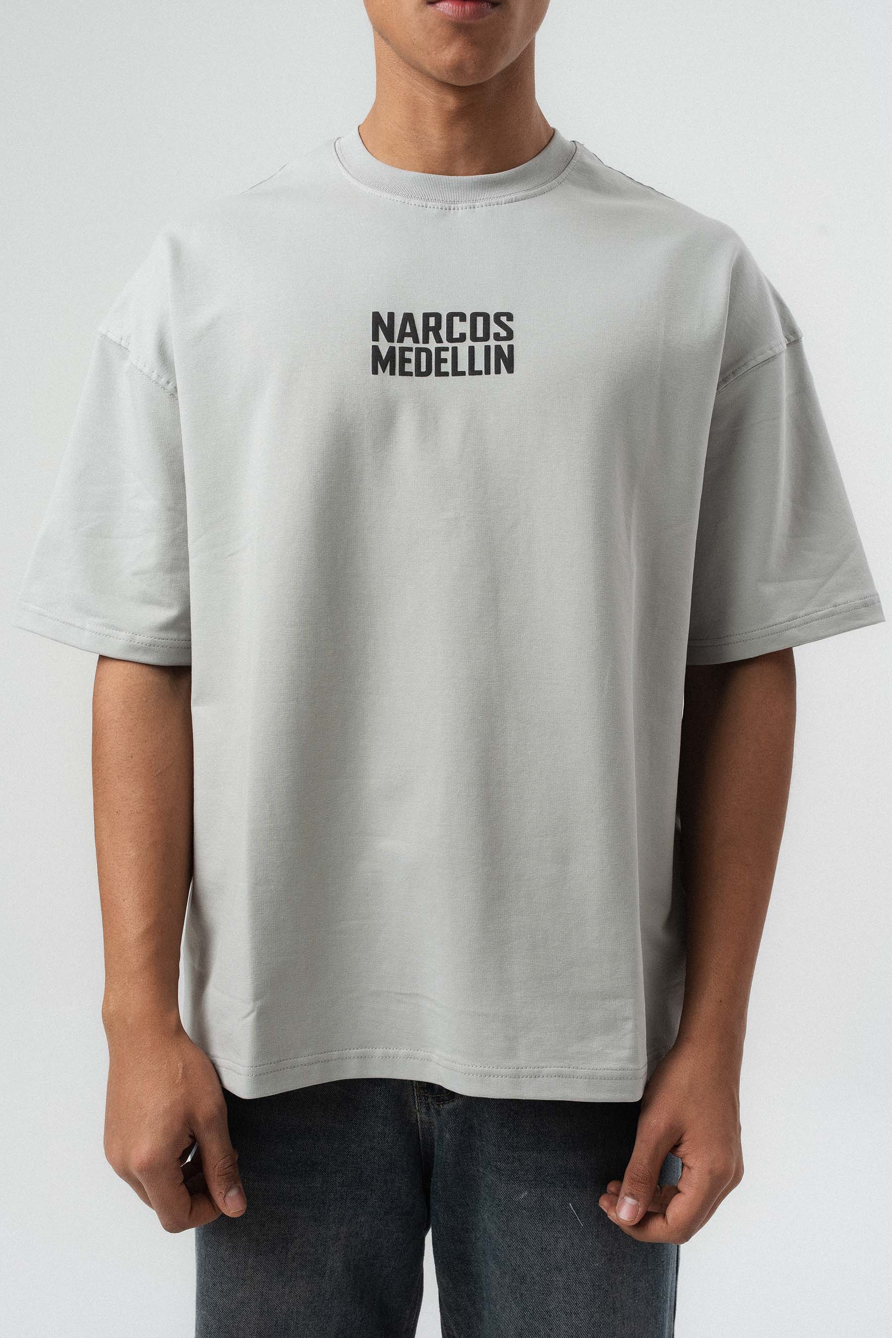 Narcos Medellin Nakış Detaylı Gri Oversize Baskılı T-Shirt