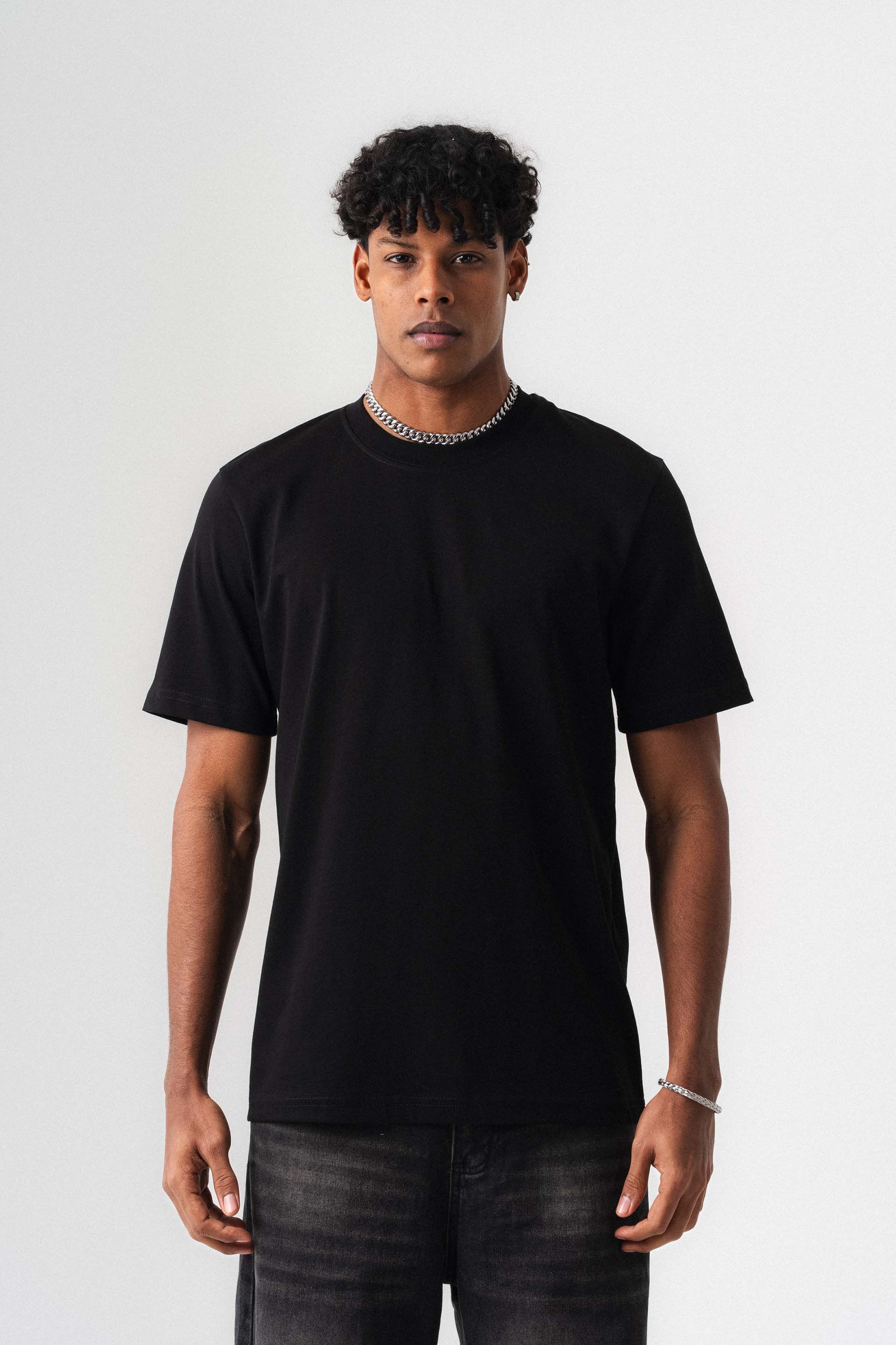 Oversize Basic Siyah T-Shirt