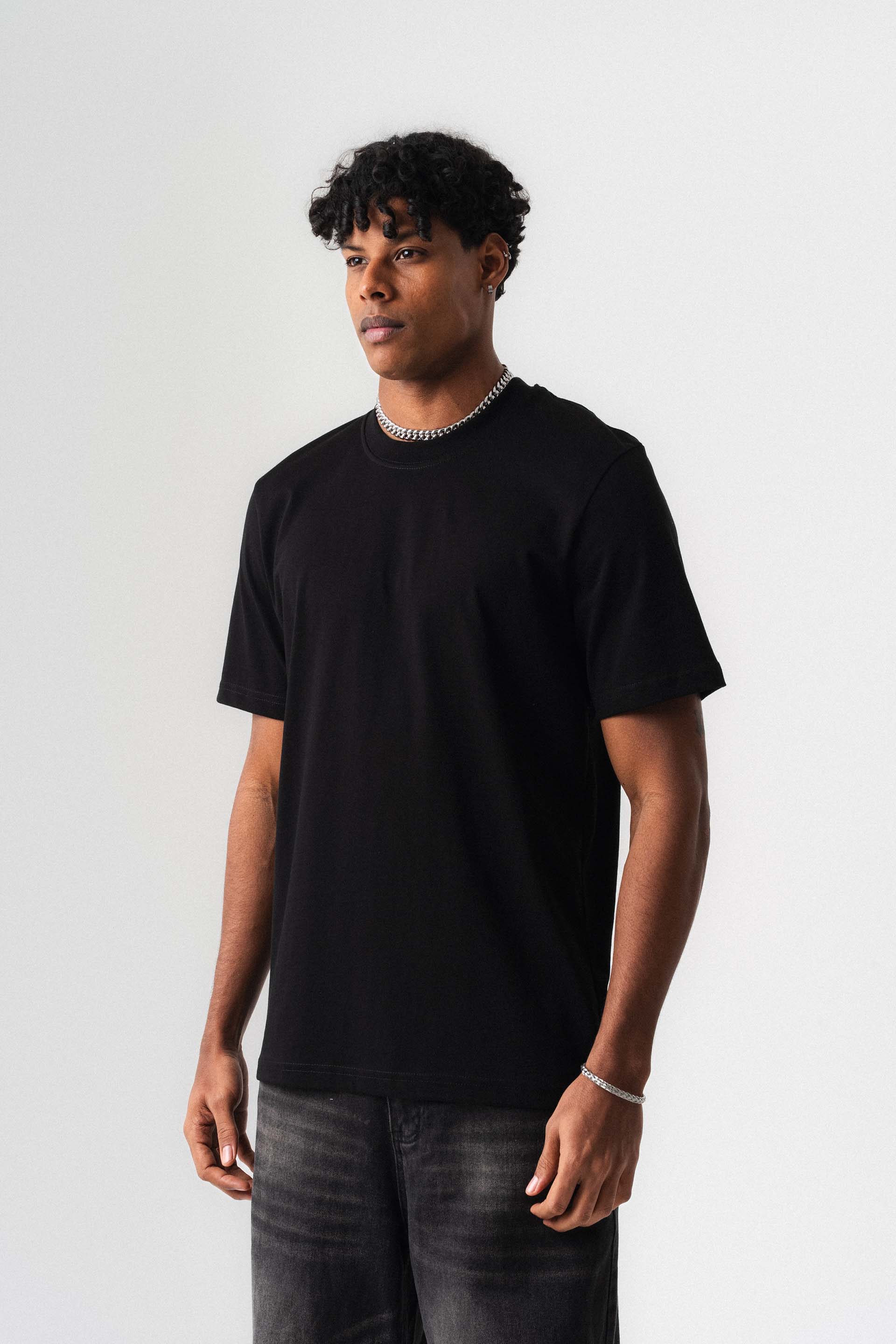 Oversize Basic Siyah T-Shirt
