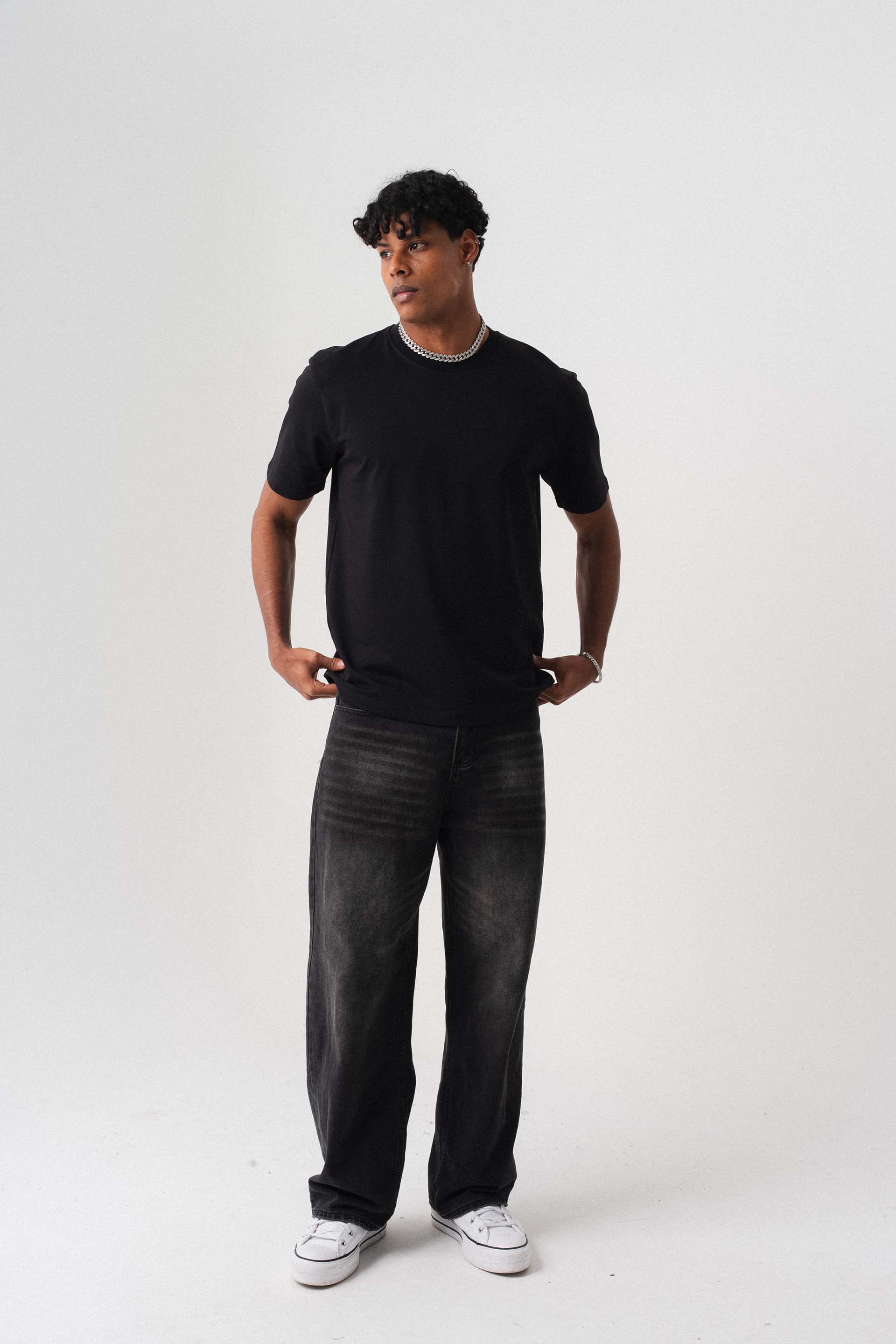 Oversize Basic Siyah T-Shirt