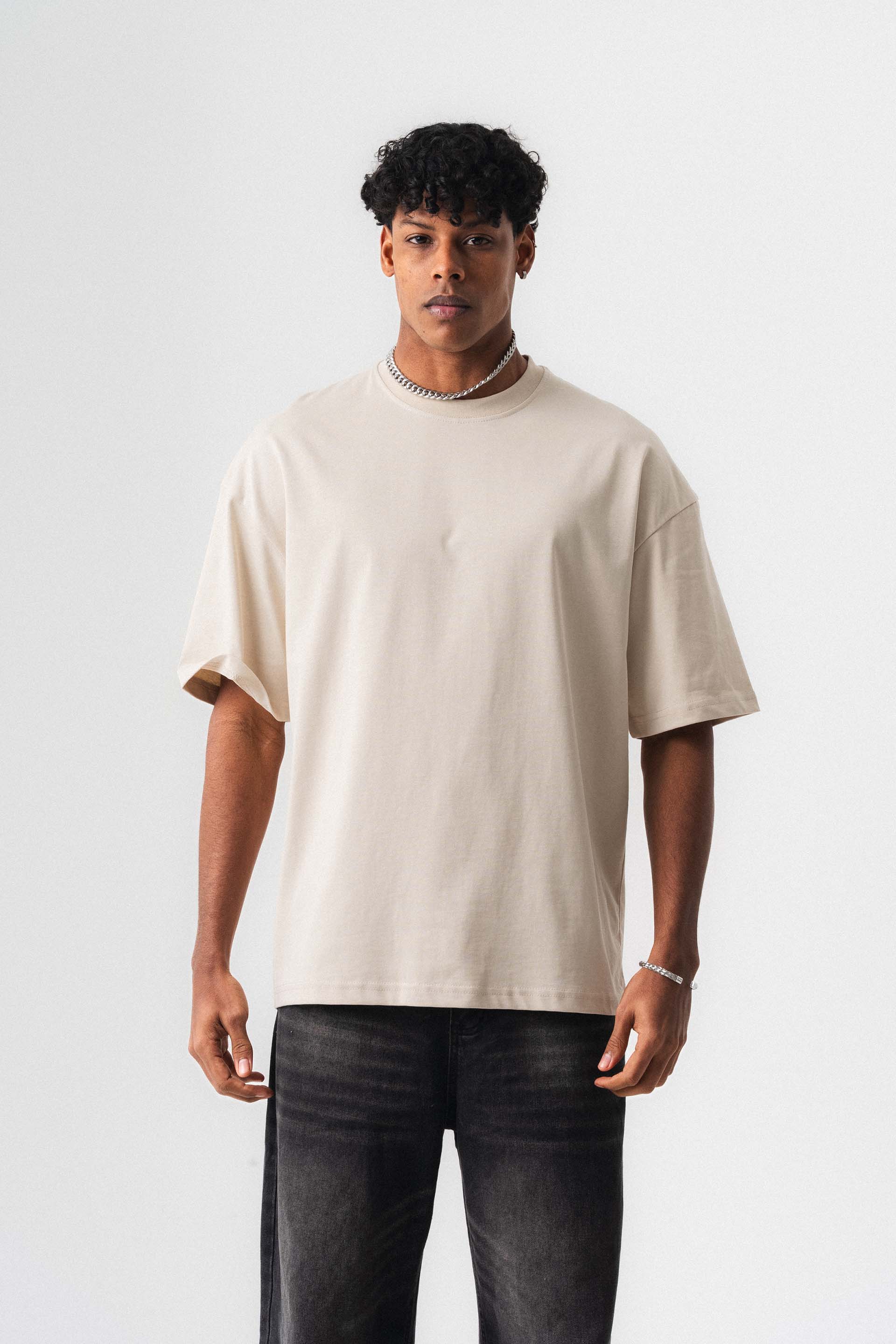 Oversize Basic Kırık Beyaz T-Shirt