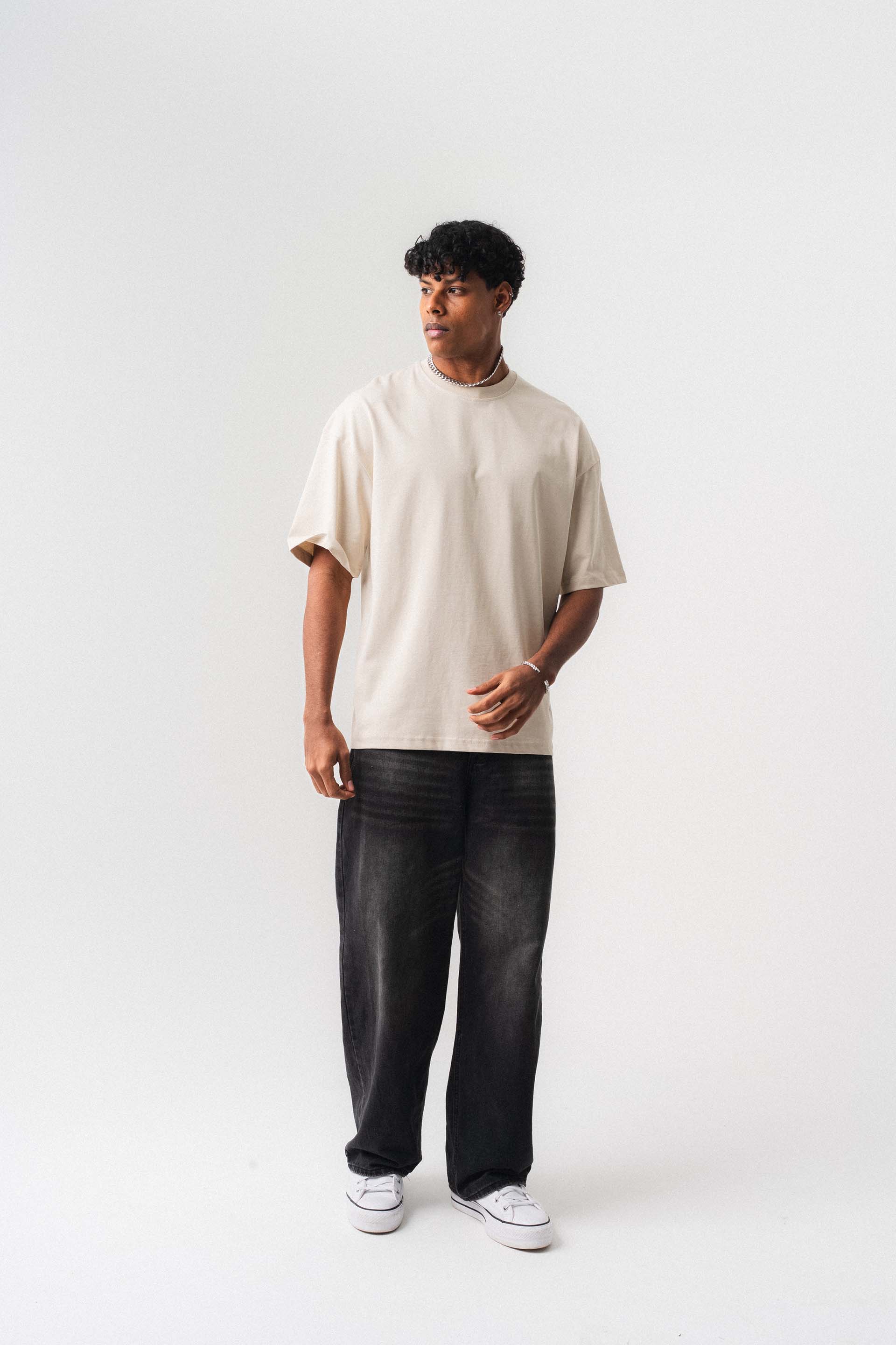 Oversize Basic Kırık Beyaz T-Shirt