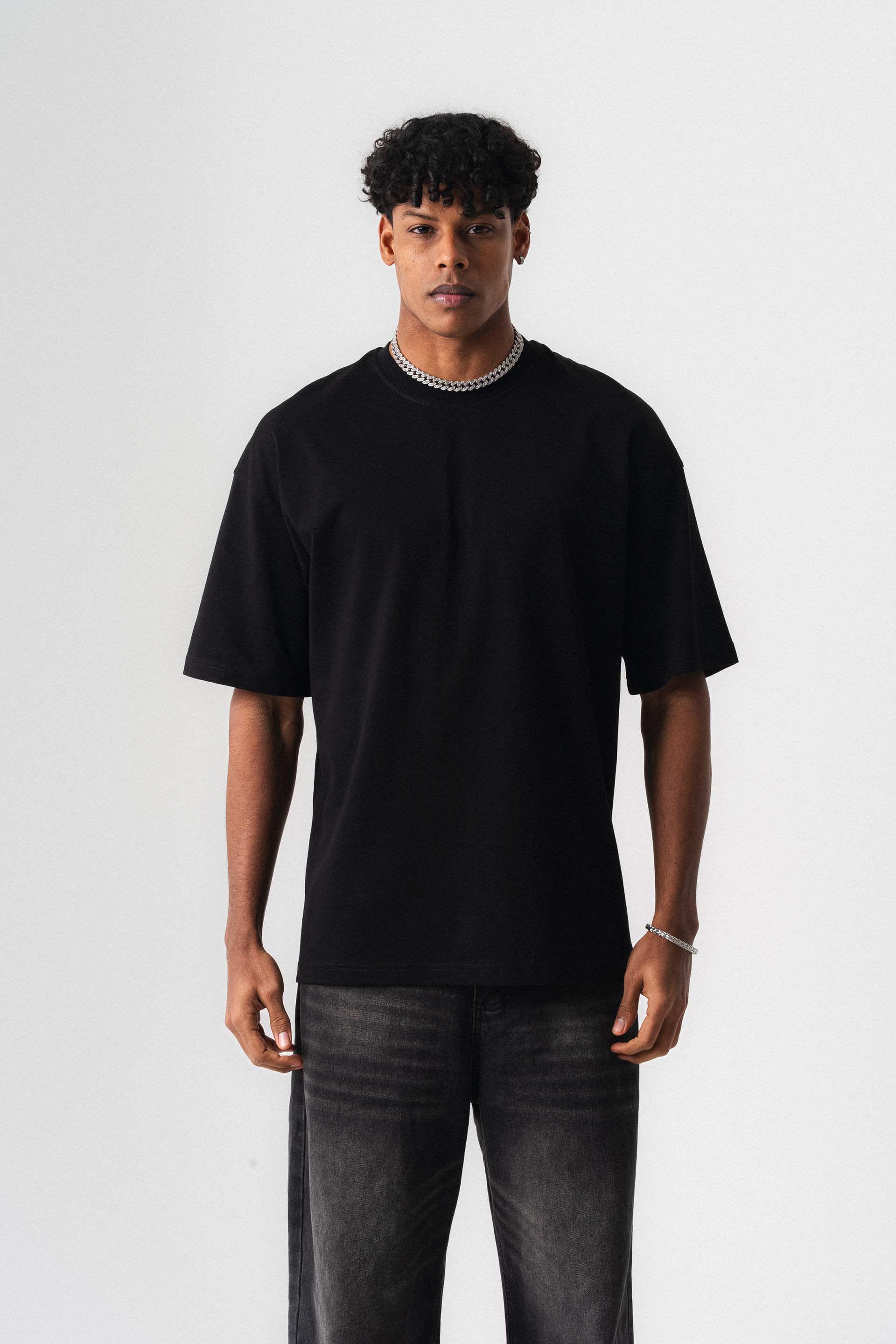 Oversize Basic Siyah T-Shirt