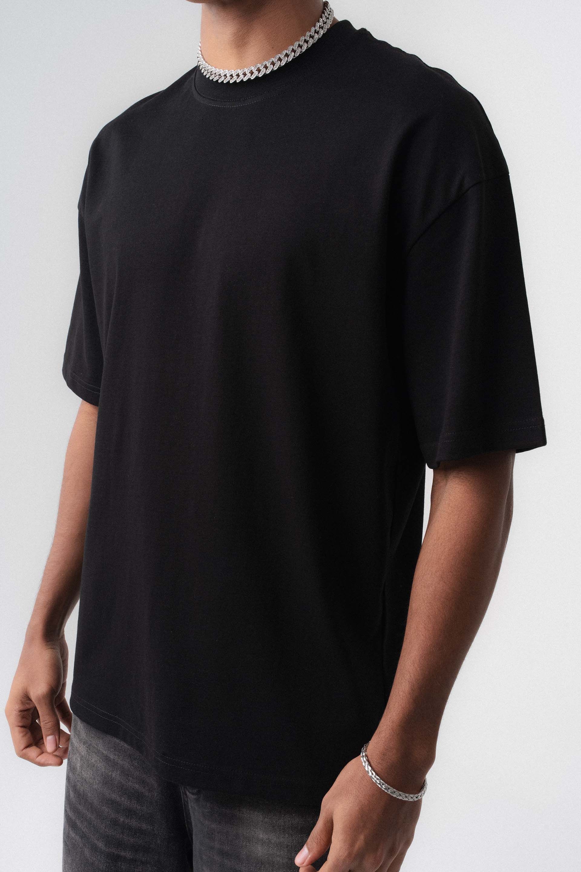 Oversize Basic Siyah T-Shirt