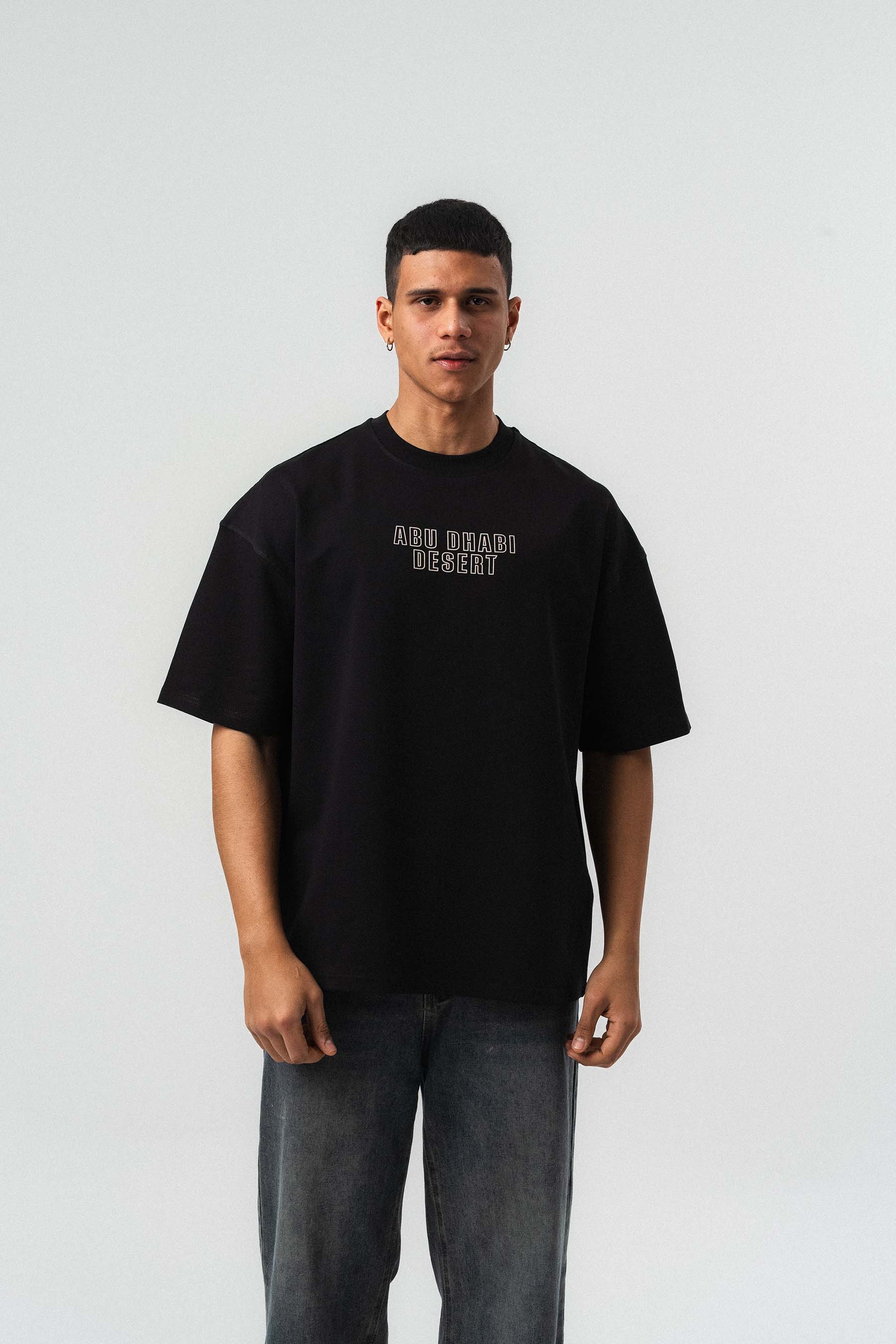 Abu Dabi Gold Kabartma Desenli Siyah Oversize Baskılı T-Shirt