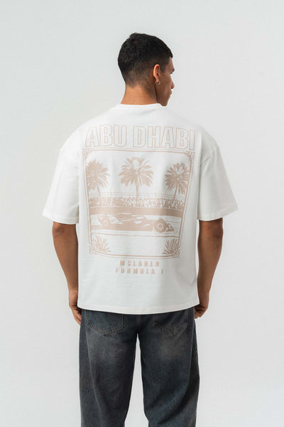 Abu Dabi Gold Kabartma Desenli Beyaz Oversize Baskılı T-Shirt