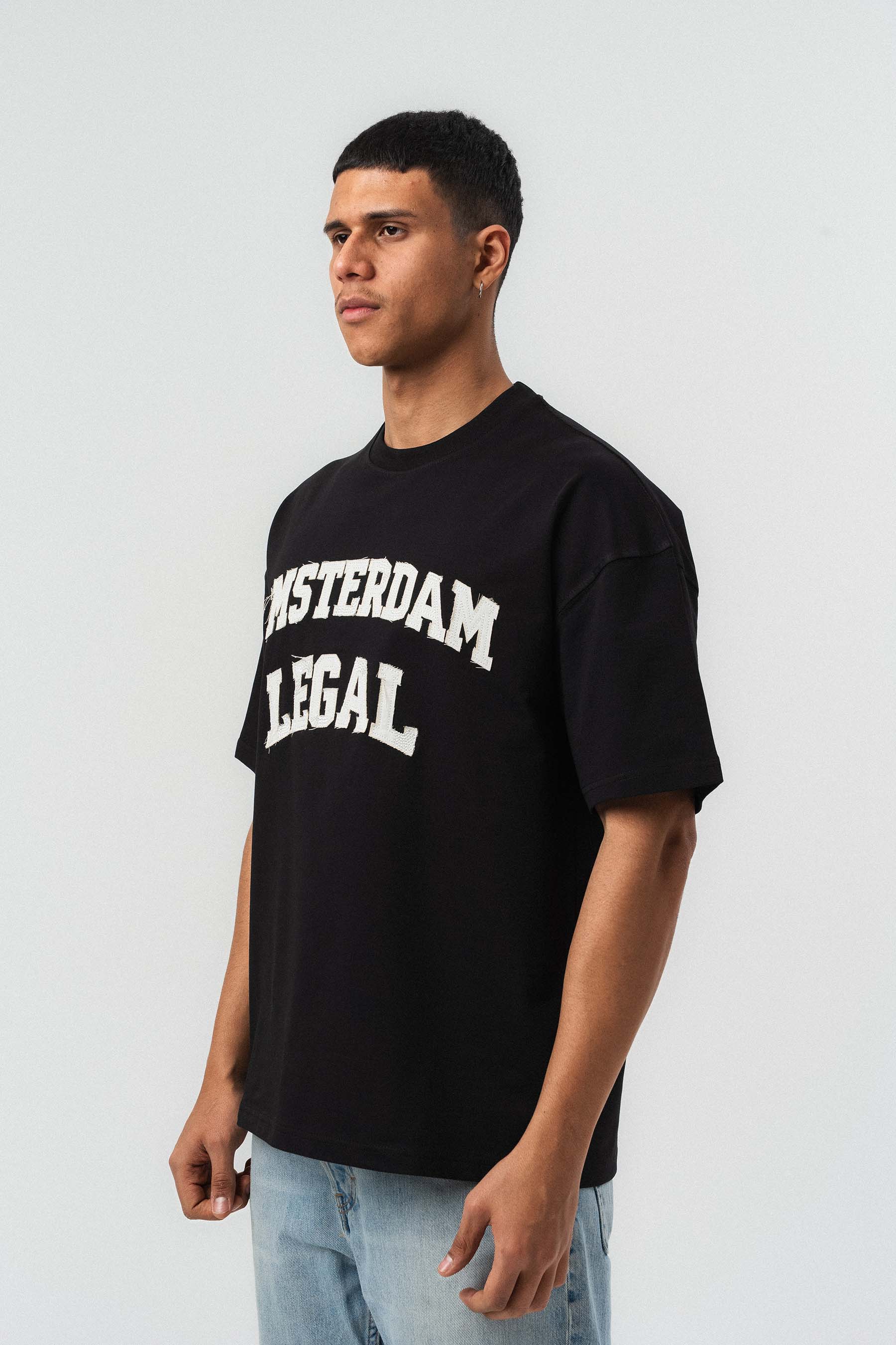 Amsterdam Legal Nakış Detaylı Siyah Oversize Baskılı T-Shirt