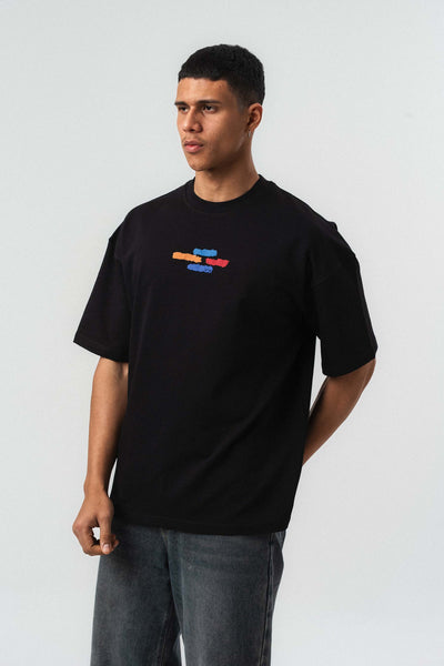 Art Figürlü Kabartmalı Siyah Oversize Baskılı T-Shirt