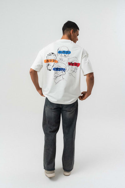 Art Figürlü Kabartmalı Beyaz Oversize Baskılı T-Shirt