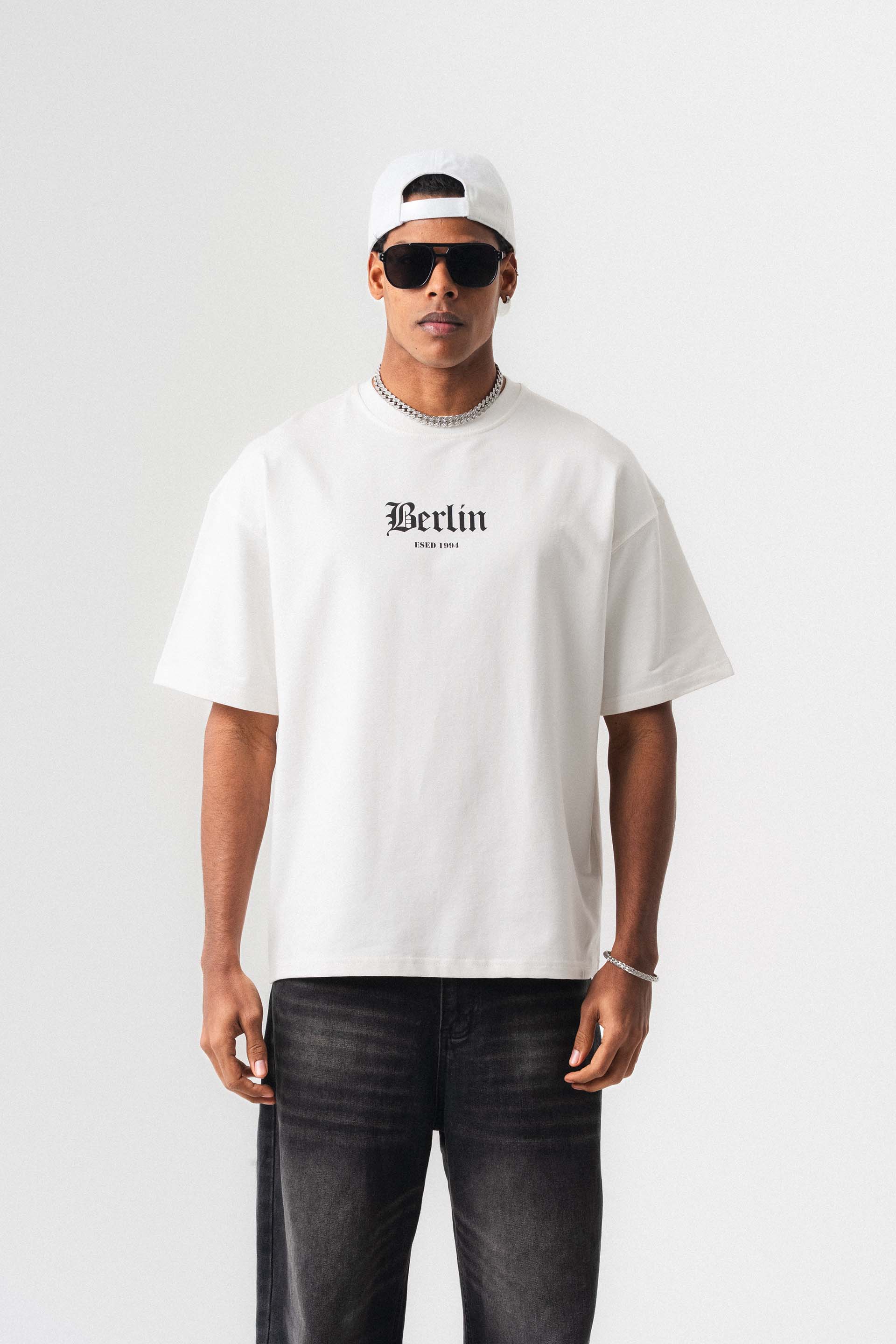 Berlin 1994 Beyaz Oversize Baskılı T-Shirt