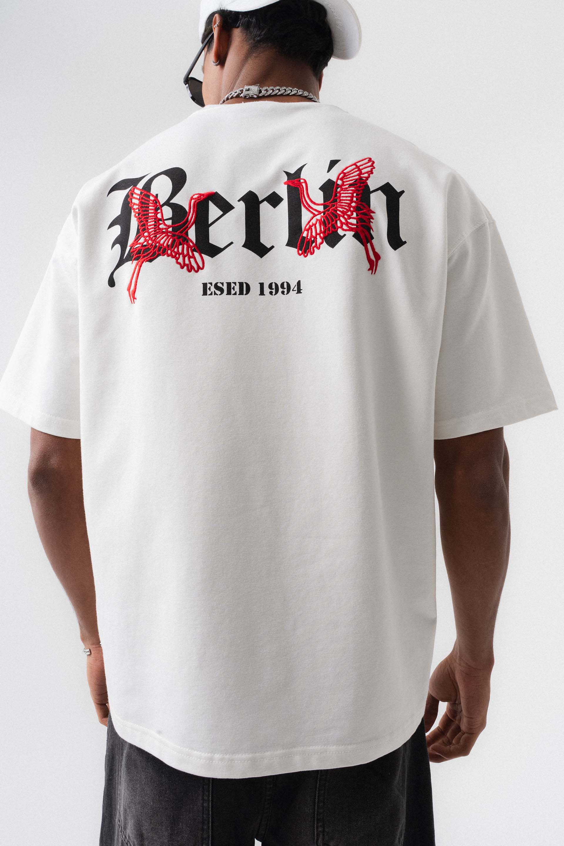 Berlin 1994 Beyaz Oversize Baskılı T-Shirt