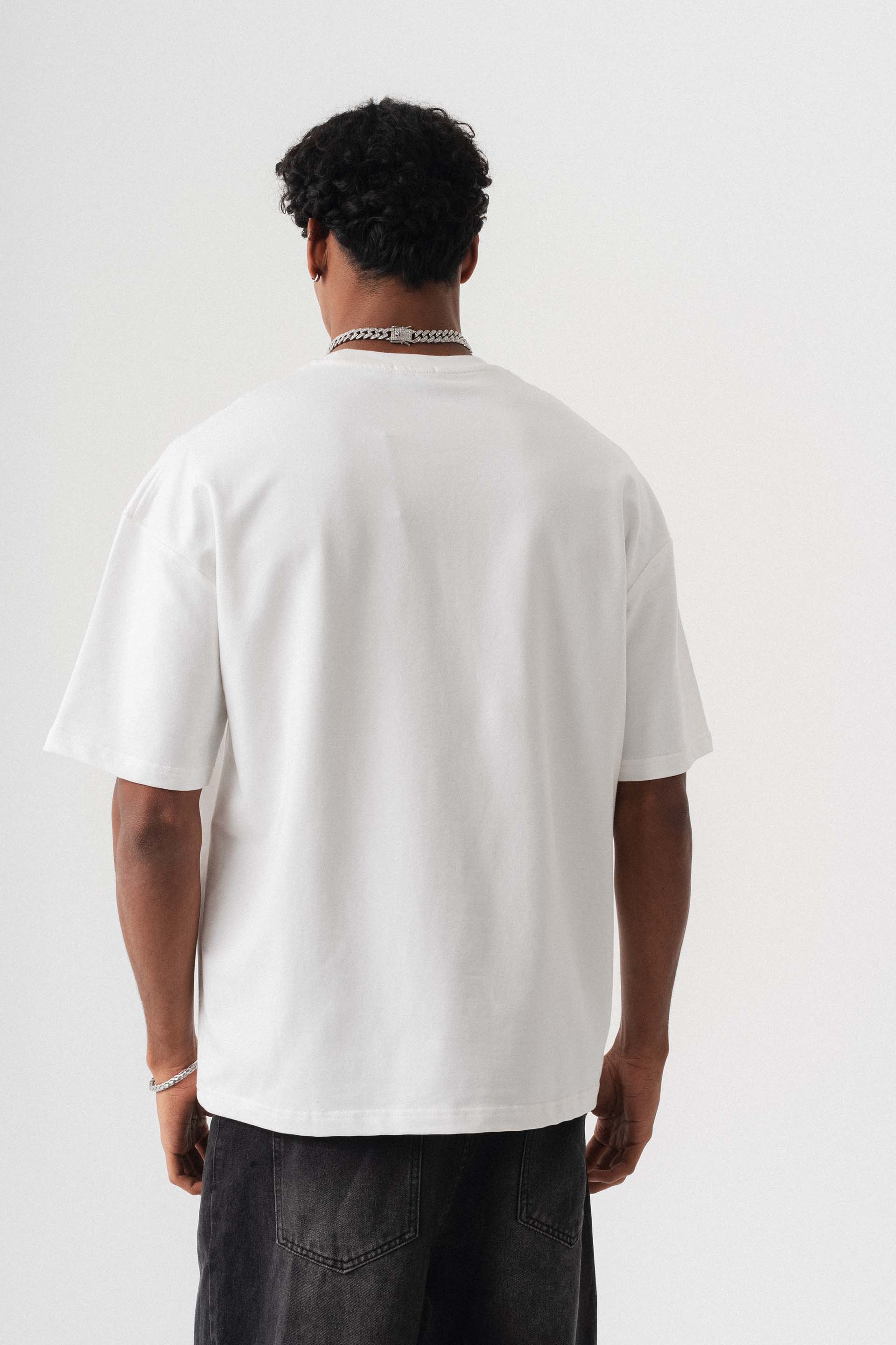 Oversize Basic Beyaz T-Shirt