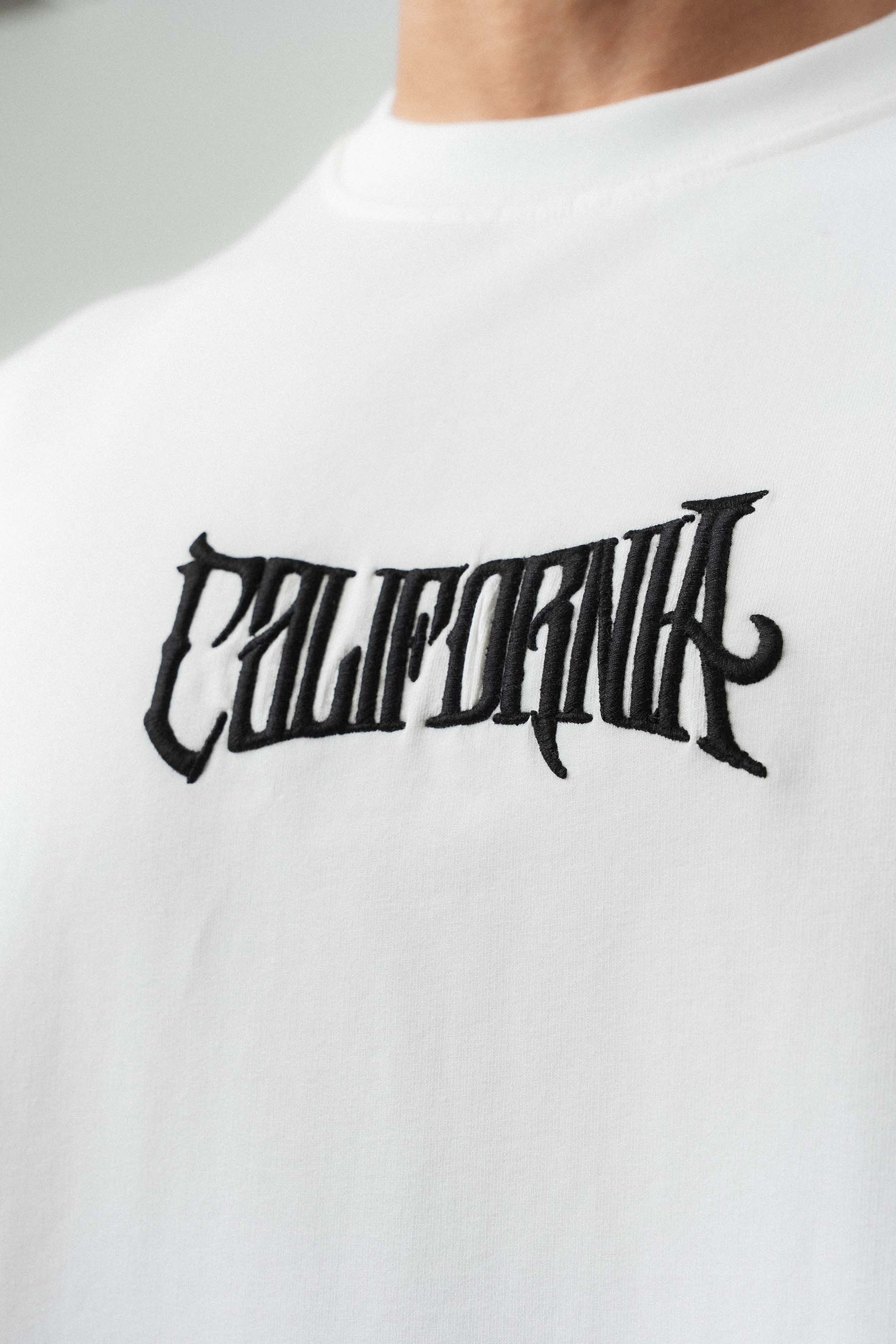 California Baskılı Beyaz Oversize Baskılı T-Shirt