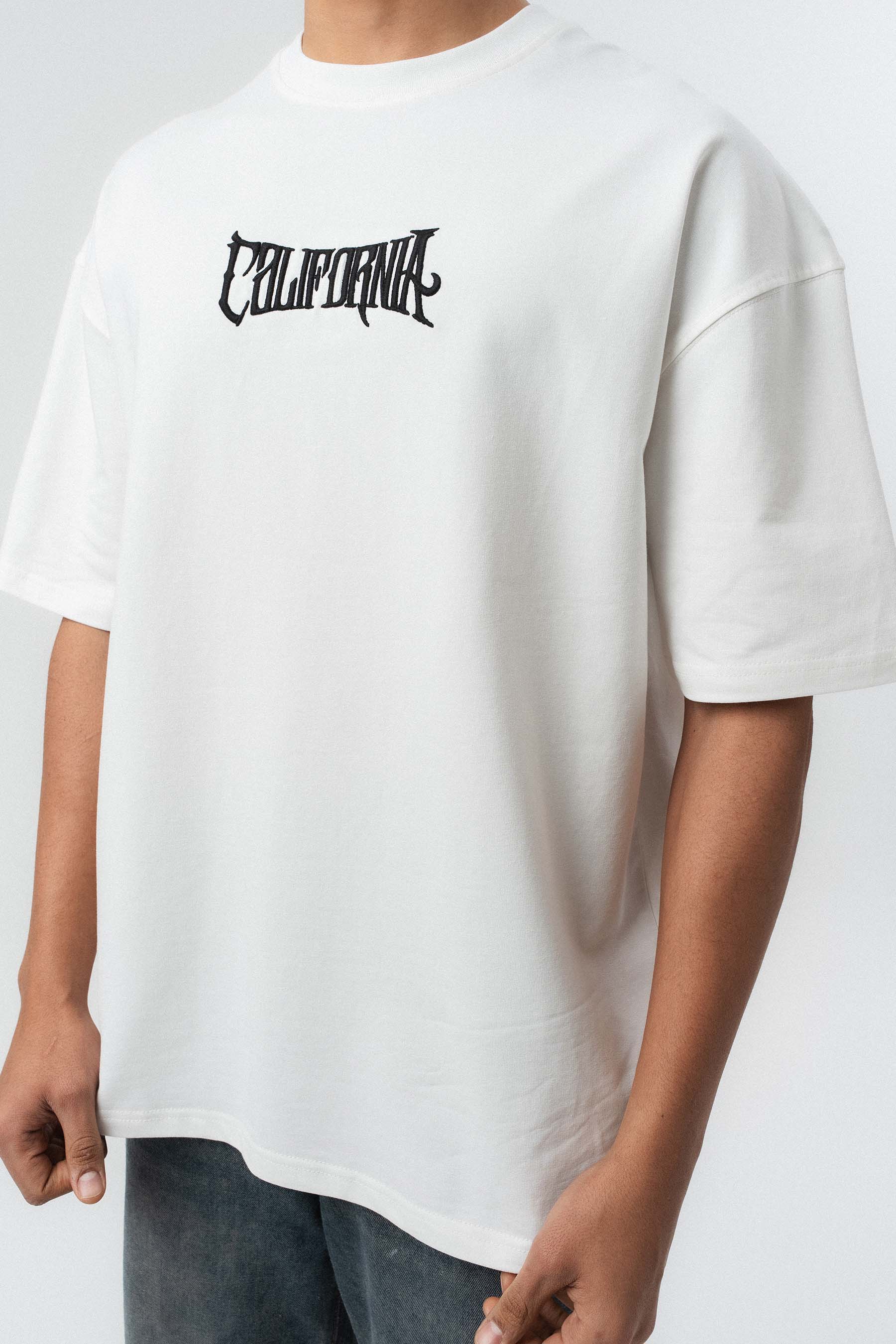 California Baskılı Beyaz Oversize Baskılı T-Shirt